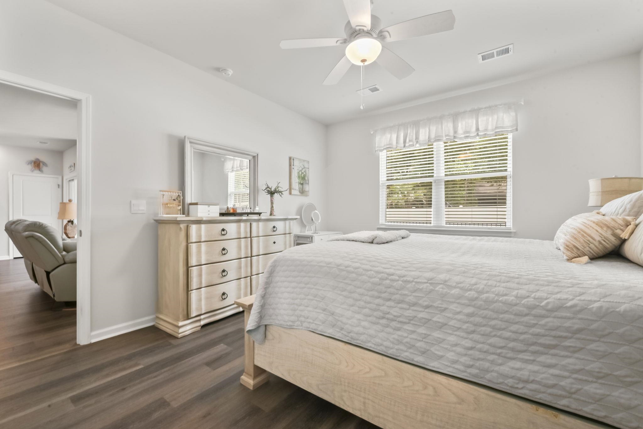 278 Columbus St. Property Photo 26