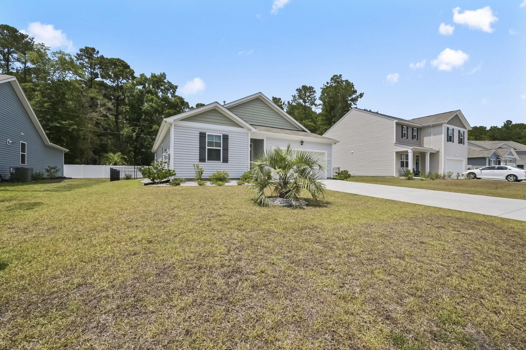 278 Columbus St. Property Photo 41