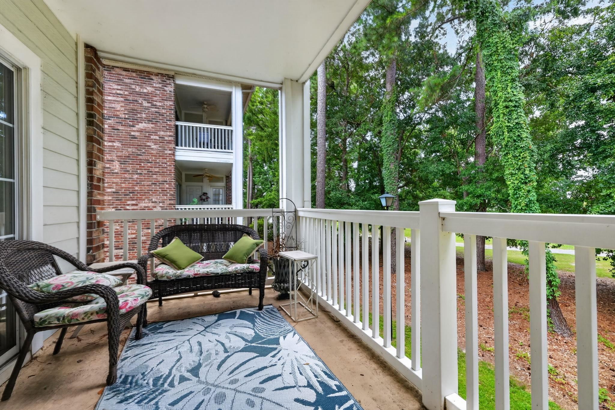 690 Riverwalk Dr. Property Photo 30
