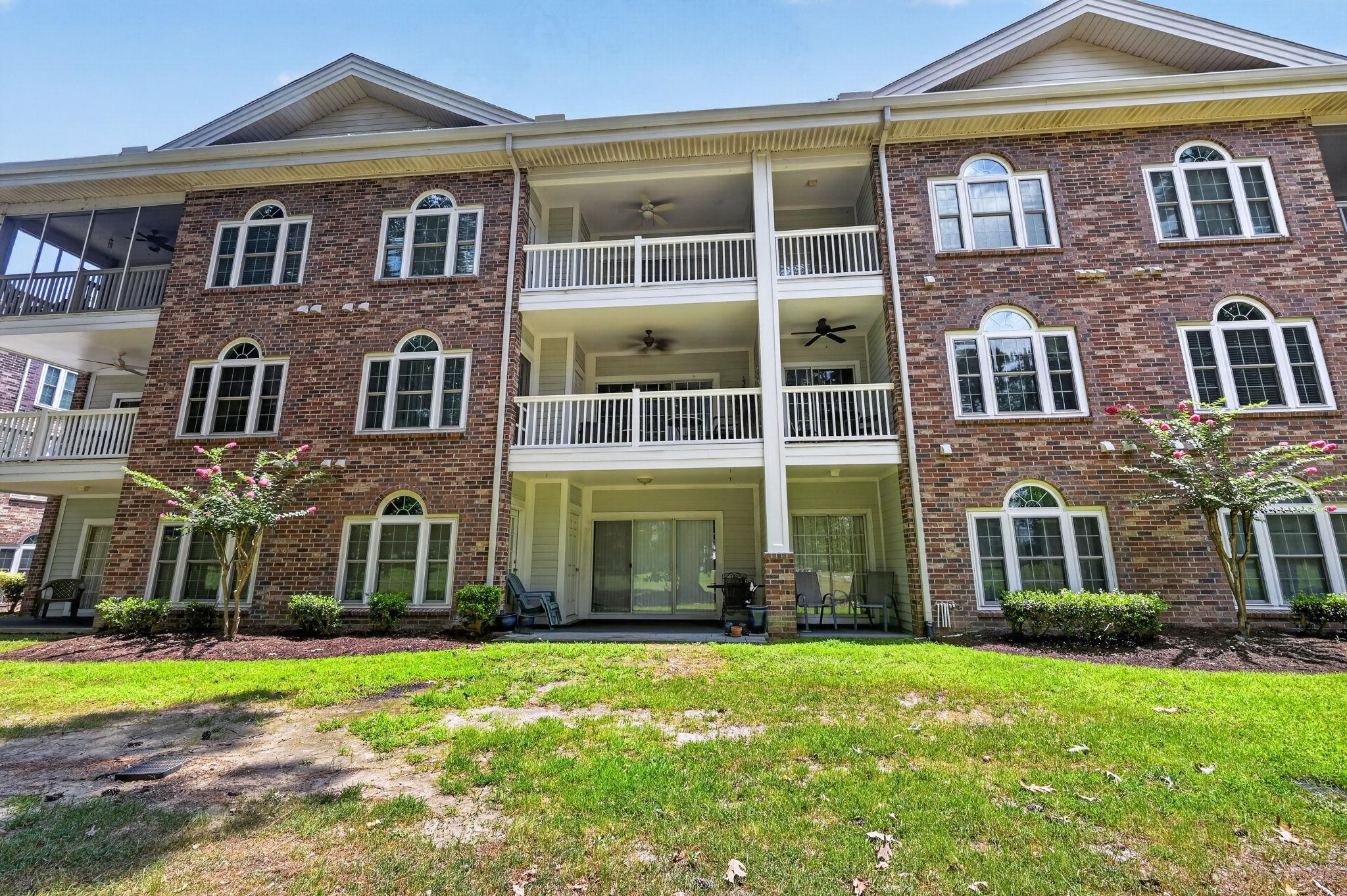 690 Riverwalk Dr. Property Photo 33