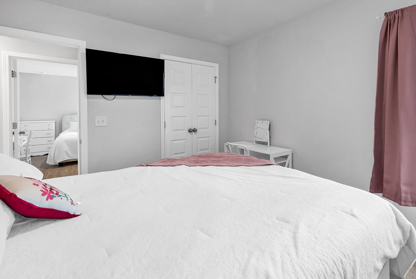 807 Dusty Pine Way Property Photo 32
