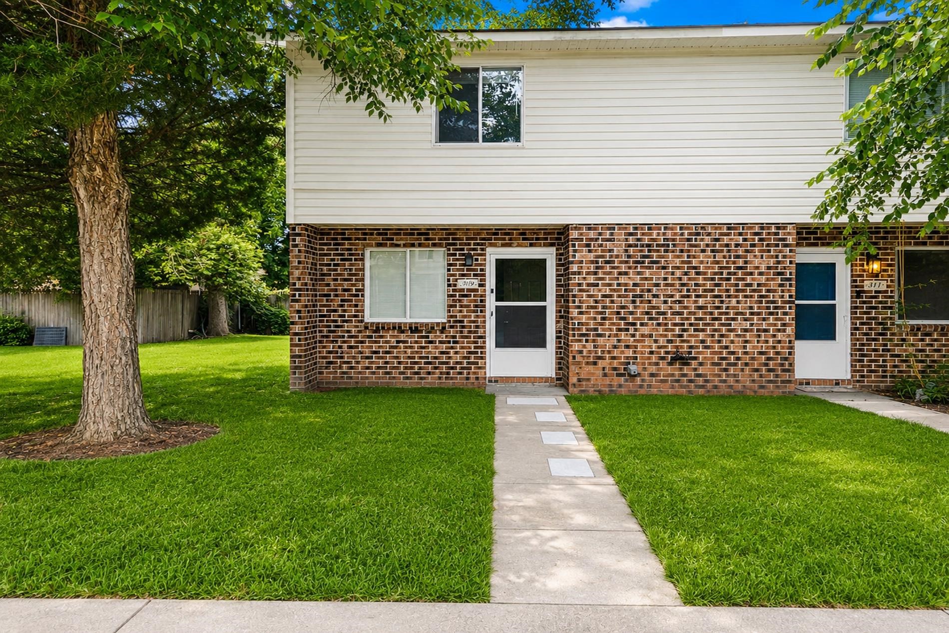309 Oak St. Property Photo 5