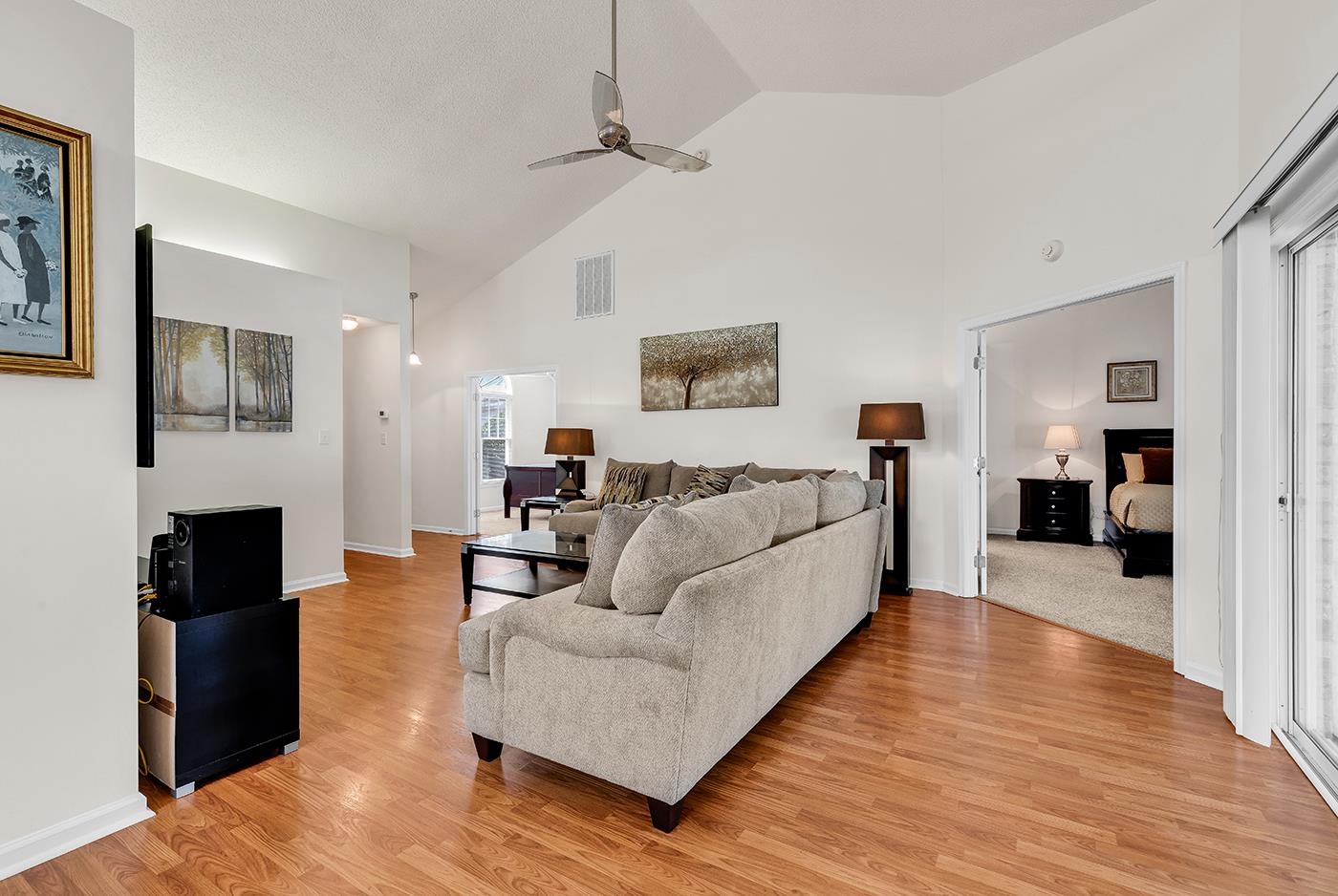 4735 Bermuda Way Property Photo 9