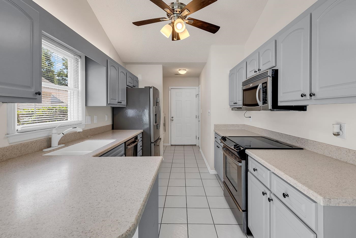 4735 Bermuda Way Property Photo 21