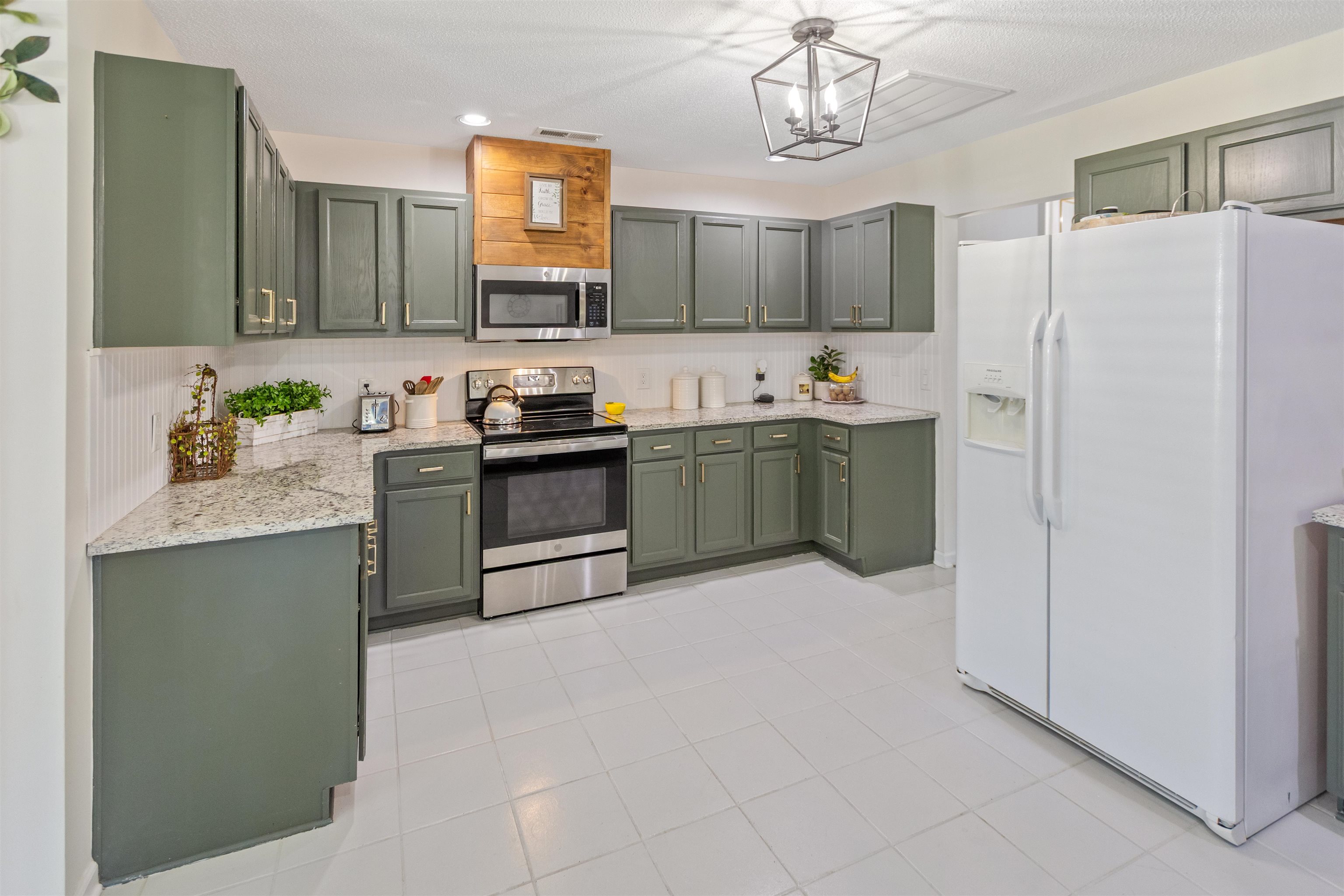 1433 Windwood Crossing Property Photo 16