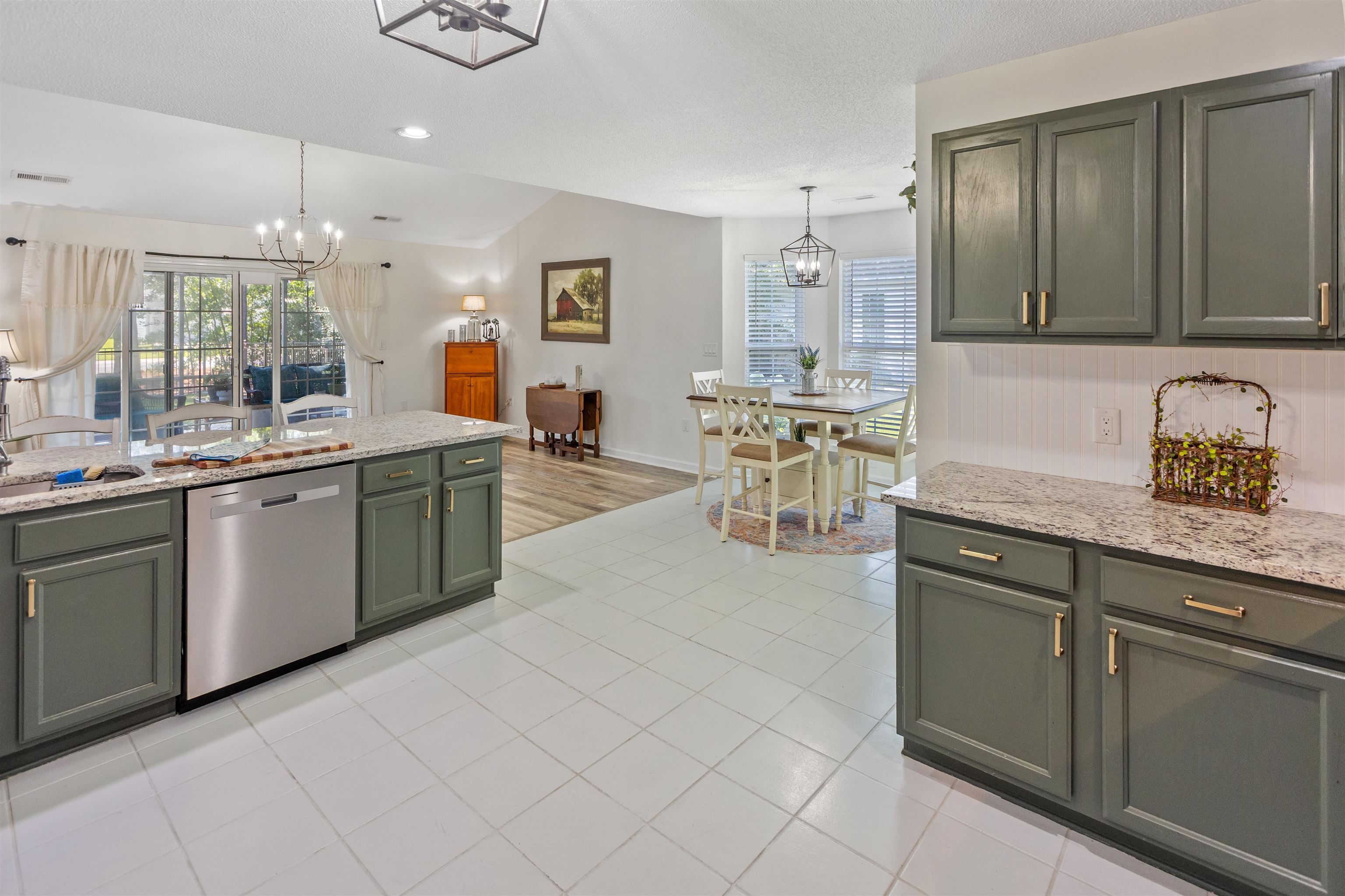 1433 Windwood Crossing Property Photo 18