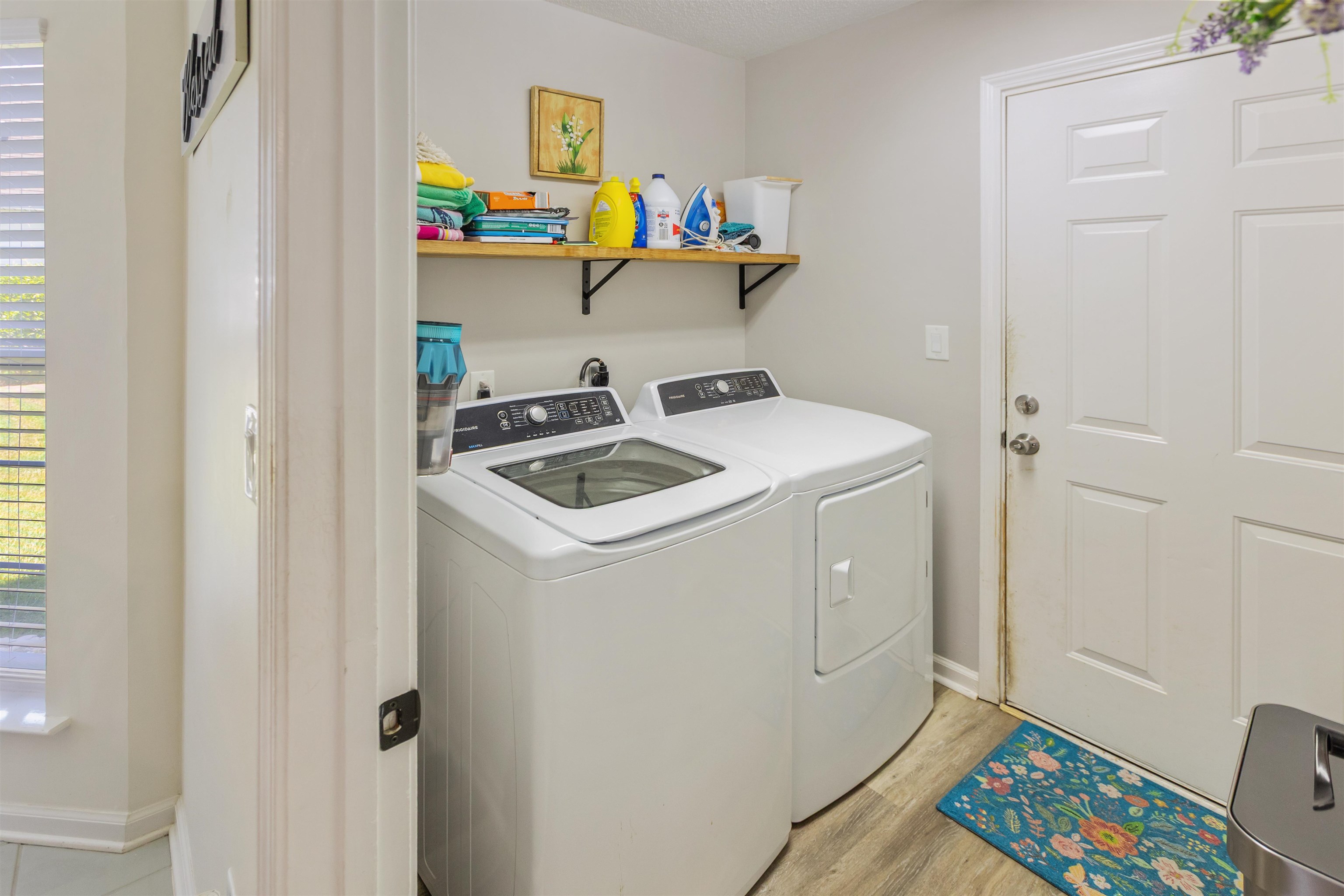 1433 Windwood Crossing Property Photo 31
