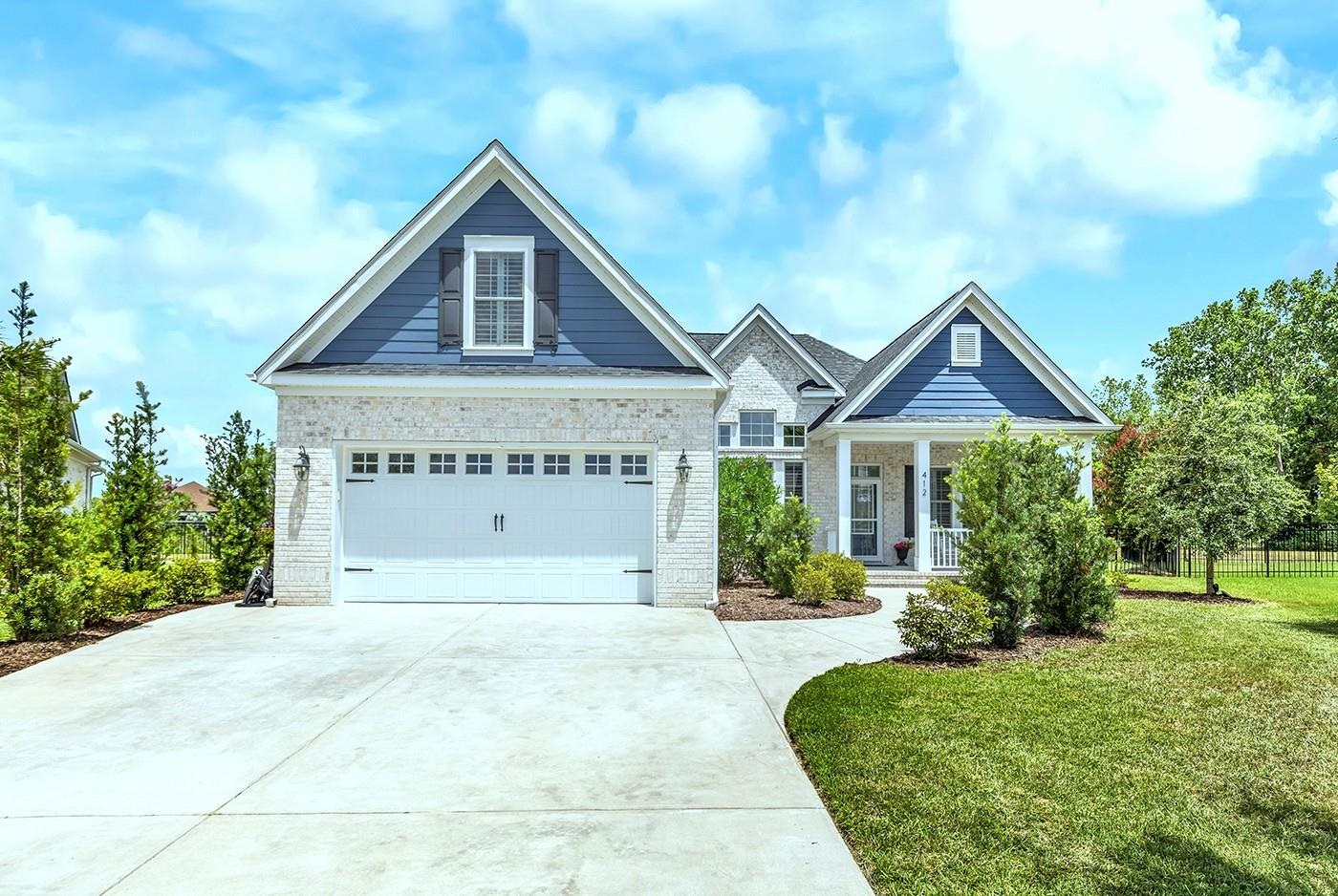412 College Green Way Property Photo 1