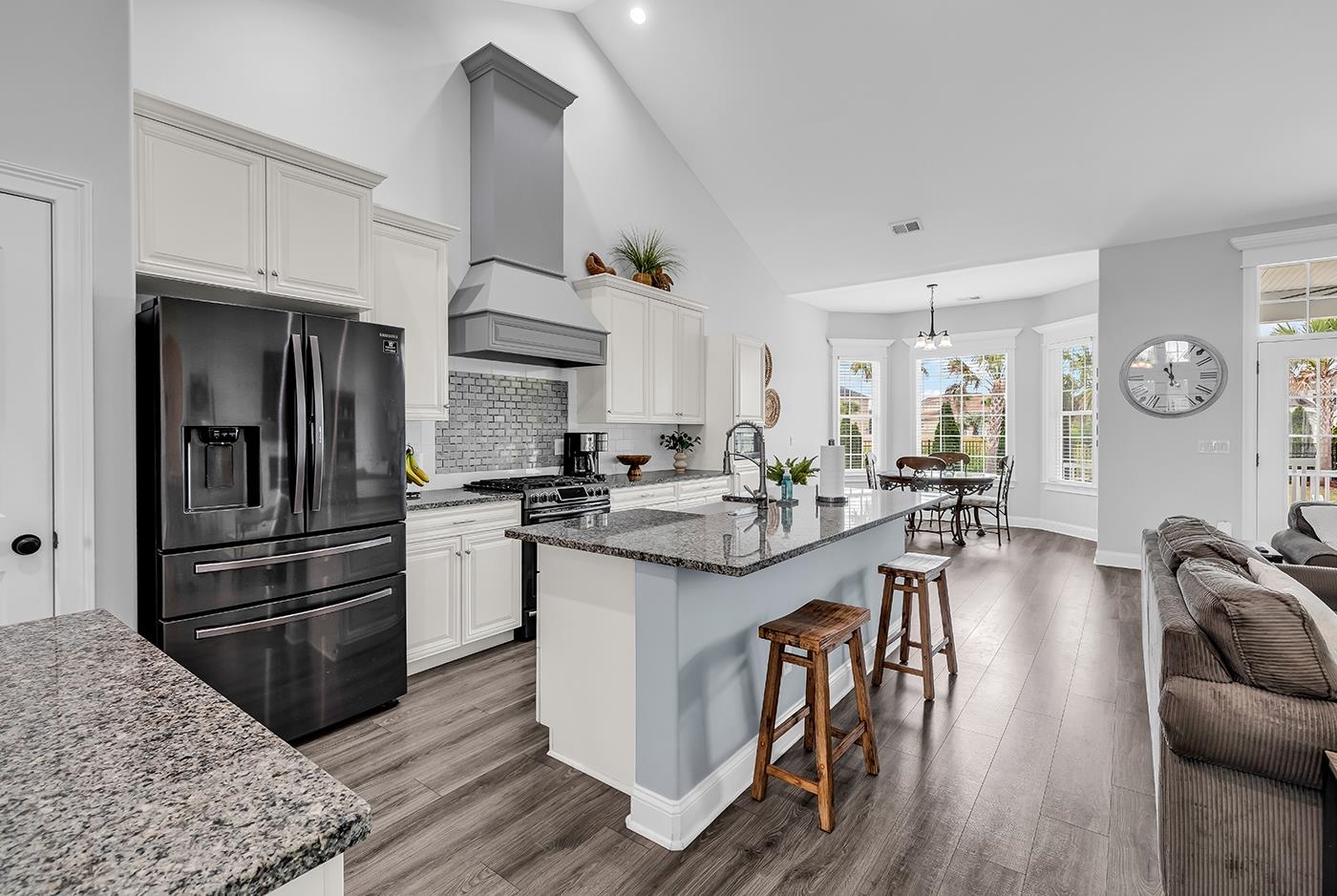 412 College Green Way Property Photo 7