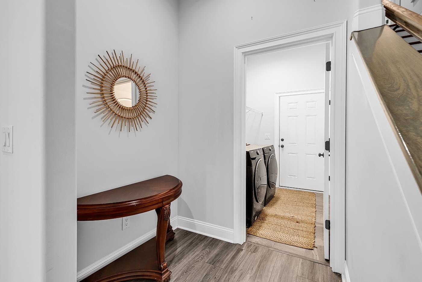 412 College Green Way Property Photo 11