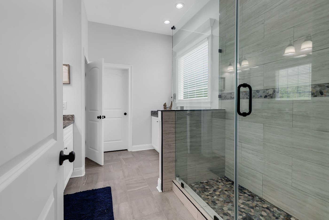 412 College Green Way Property Photo 16