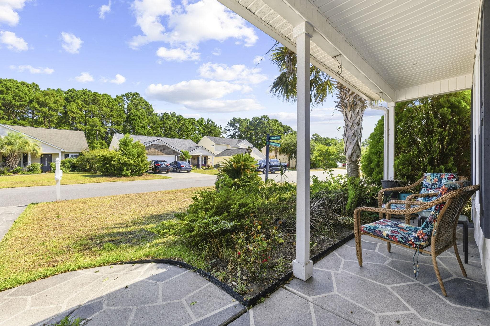 127 Weeping Willow Dr. Property Photo 4