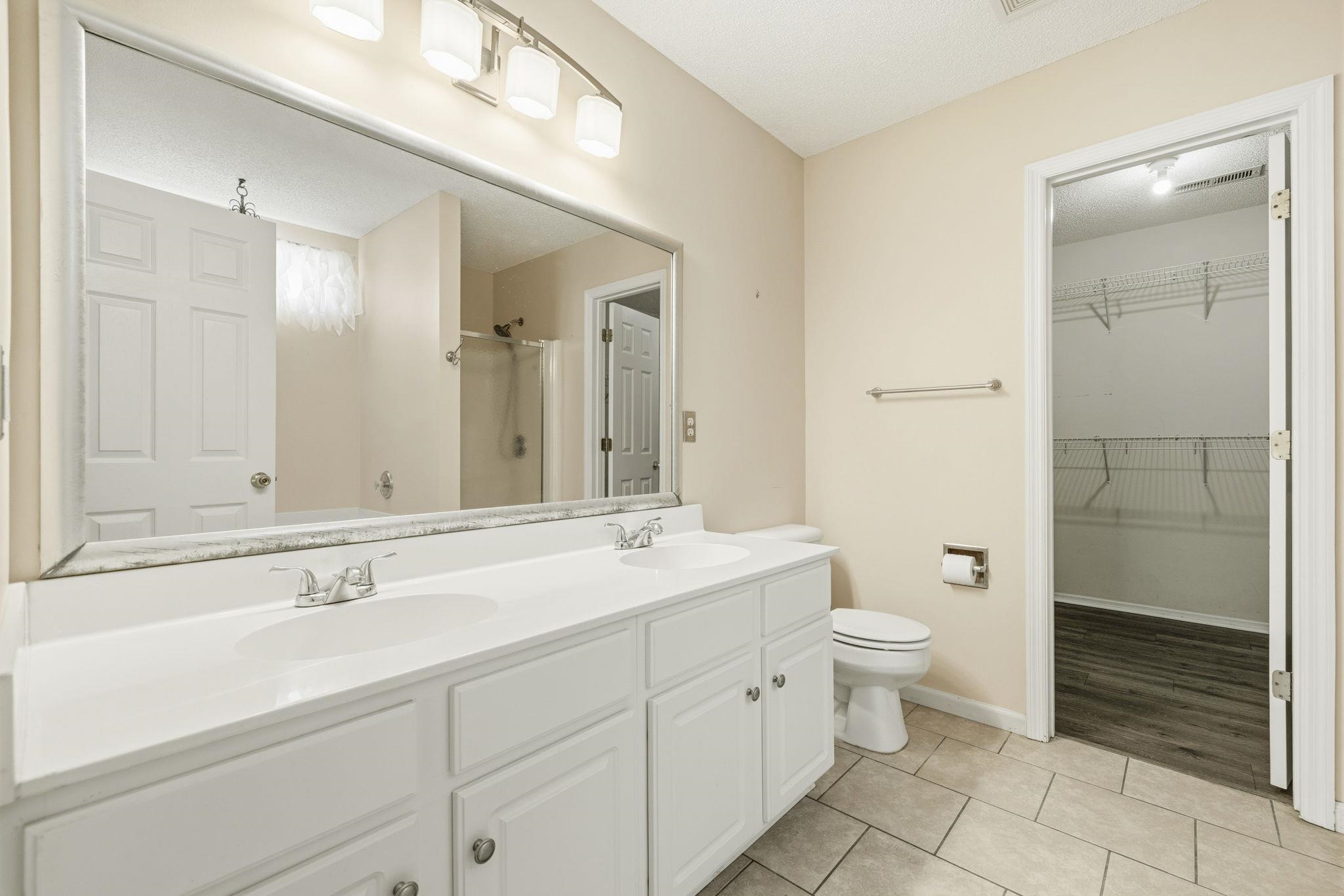 127 Weeping Willow Dr. Property Photo 18
