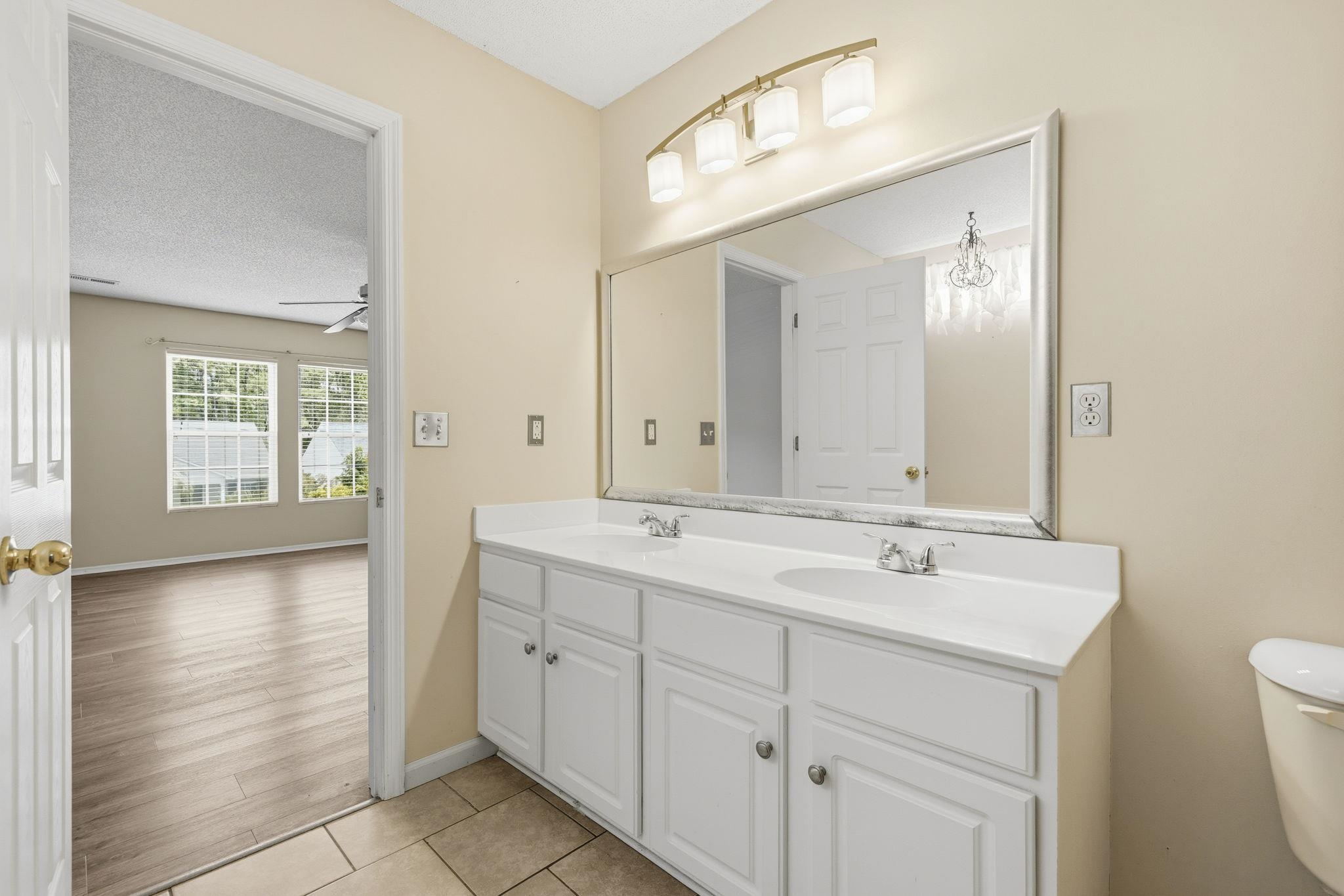 127 Weeping Willow Dr. Property Photo 21