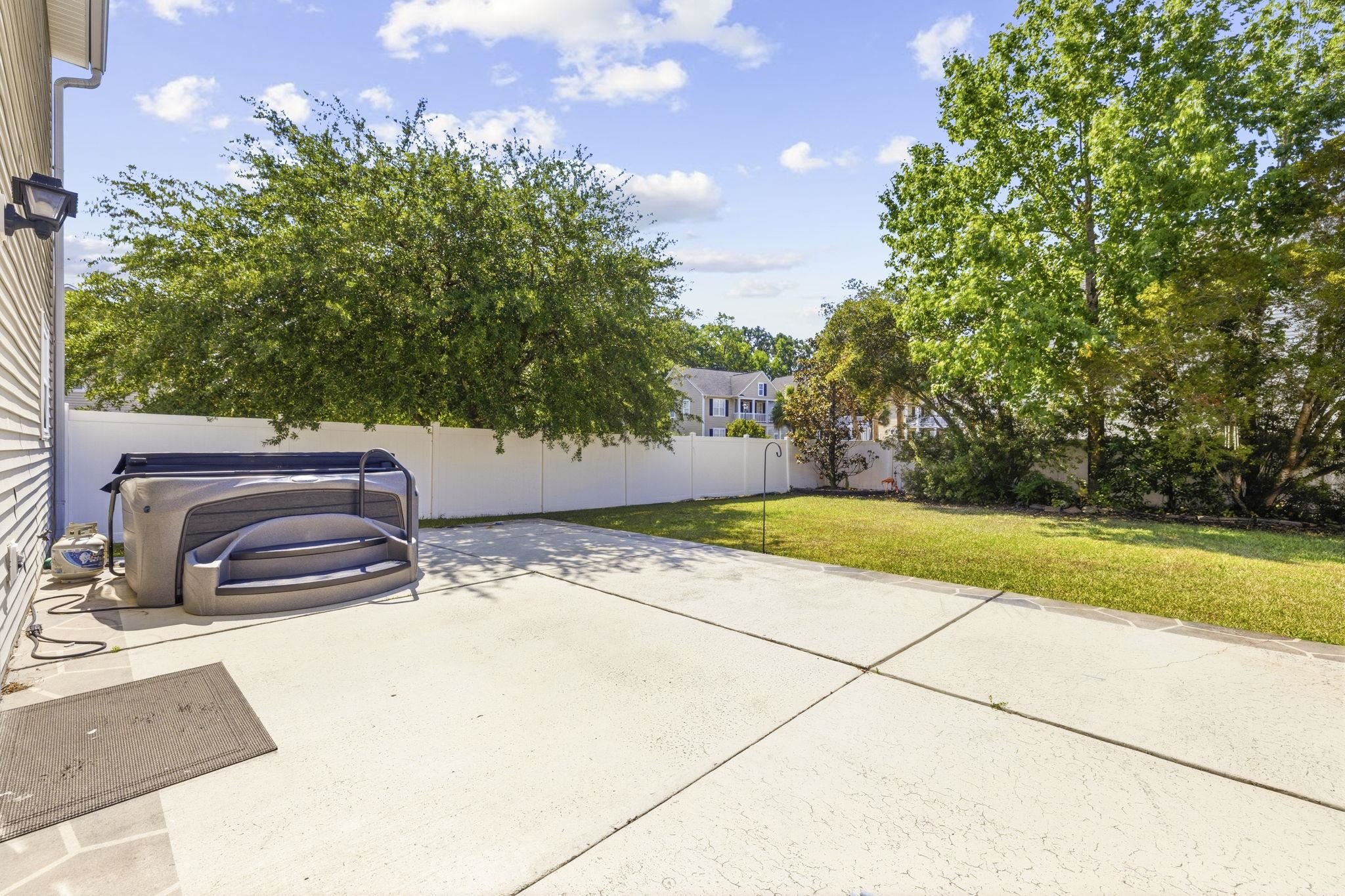 127 Weeping Willow Dr. Property Photo 30