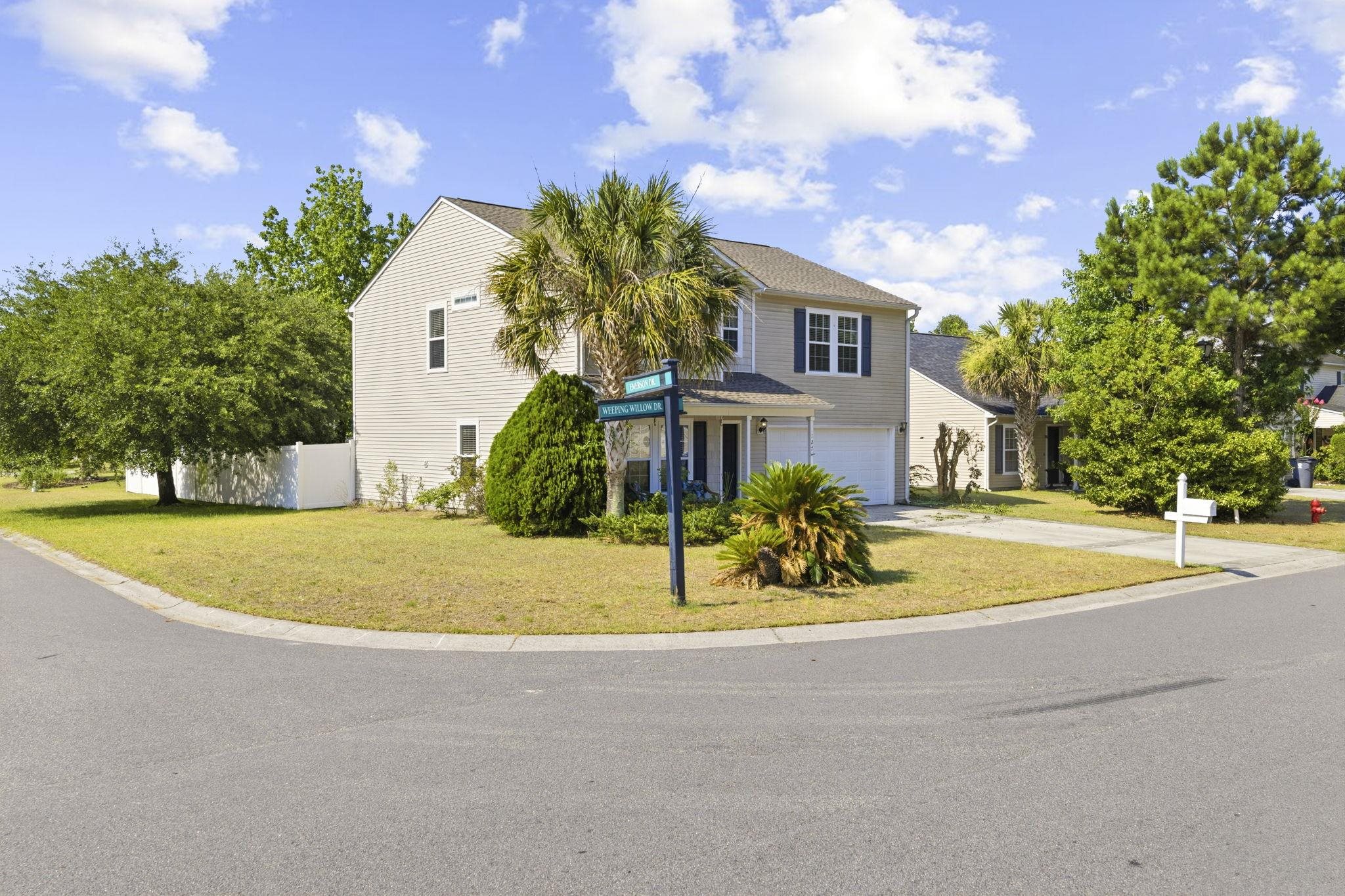 127 Weeping Willow Dr. Property Photo 38