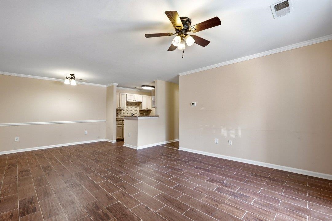 3774 Hitchcock Way Property Photo 4