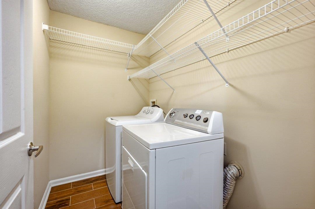 3774 Hitchcock Way Property Photo 14
