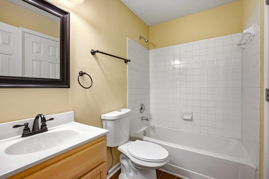 3774 Hitchcock Way Property Photo 15