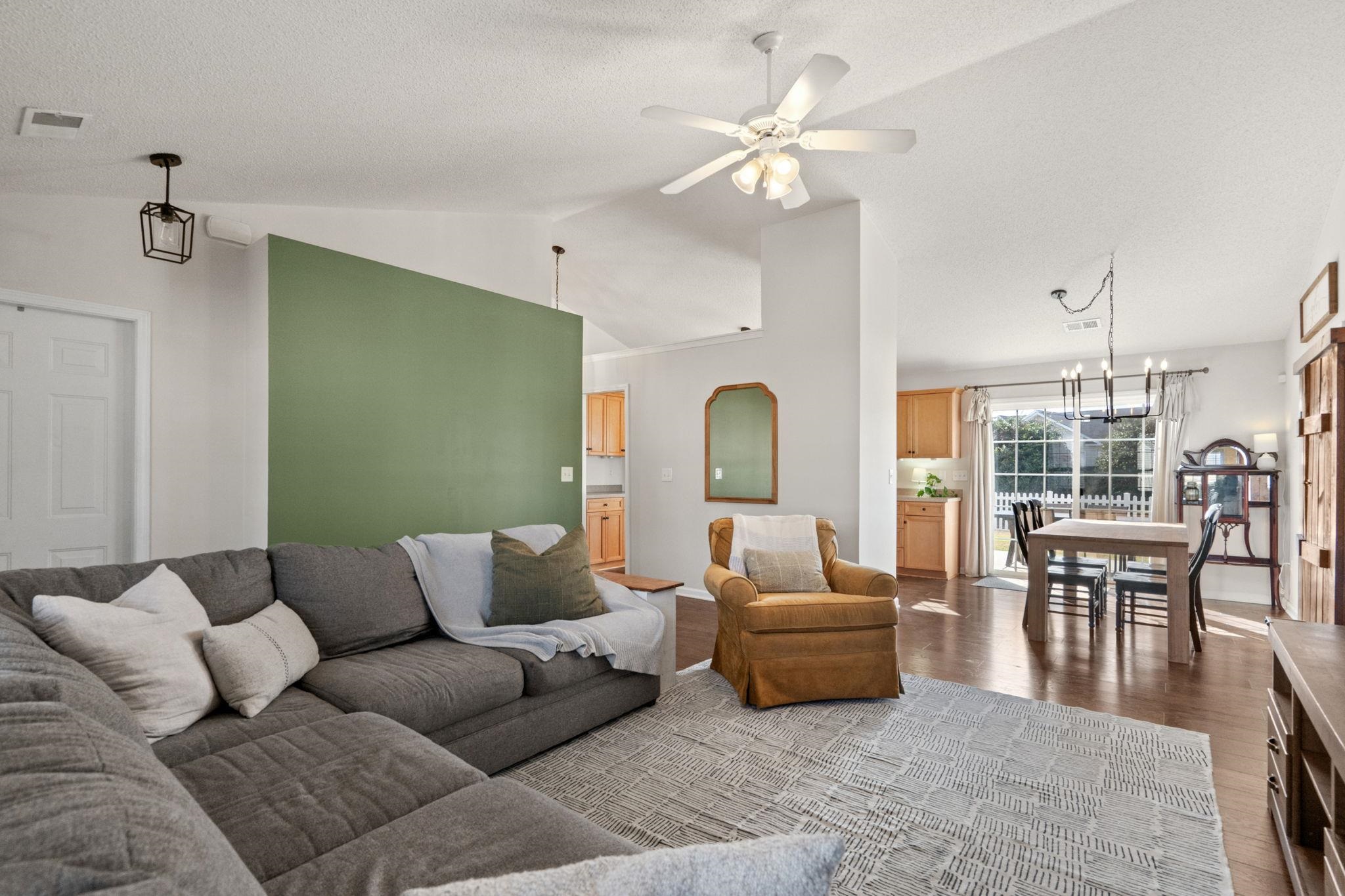 173 Dry Valley Loop Property Photo 6