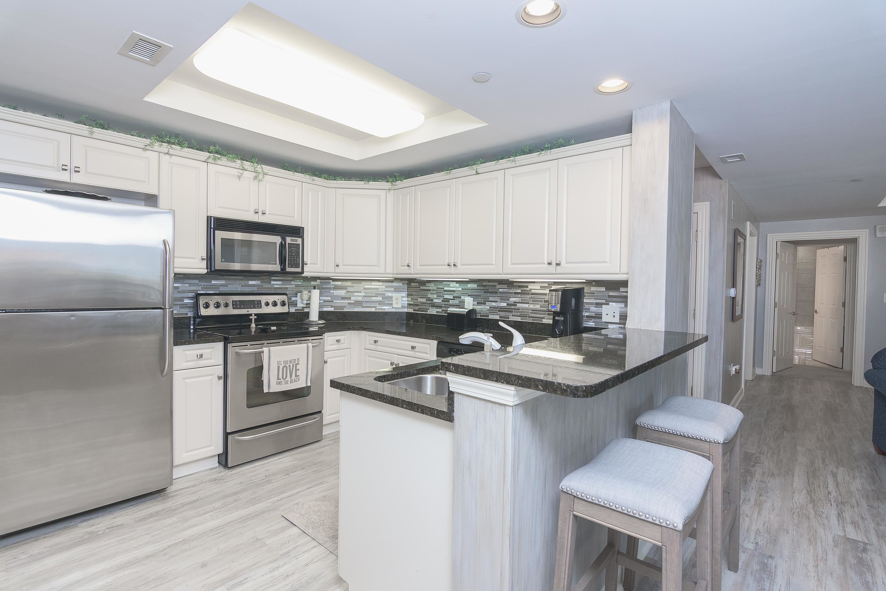 9994 Beach Club Dr. Property Photo 16