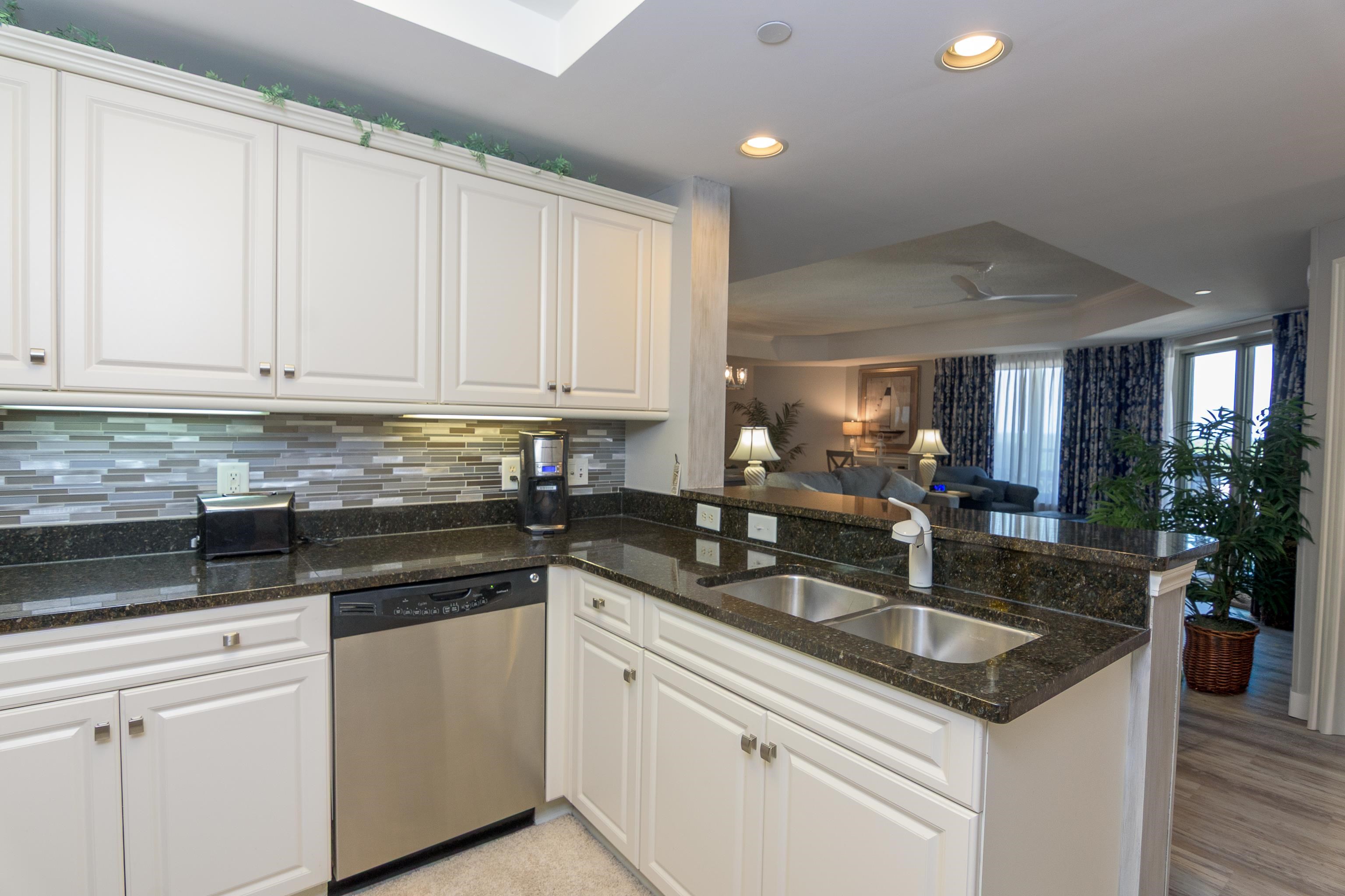 9994 Beach Club Dr. Property Photo 18