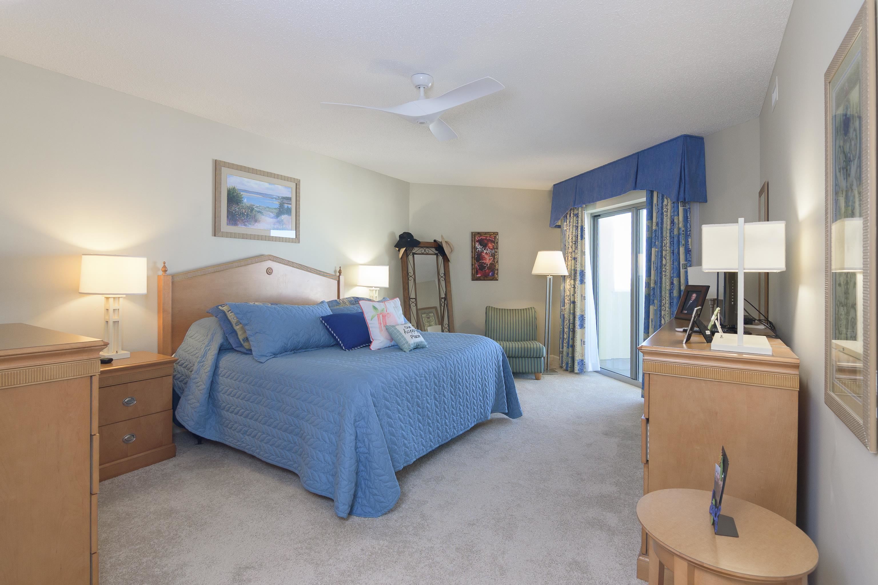 9994 Beach Club Dr. Property Photo 21