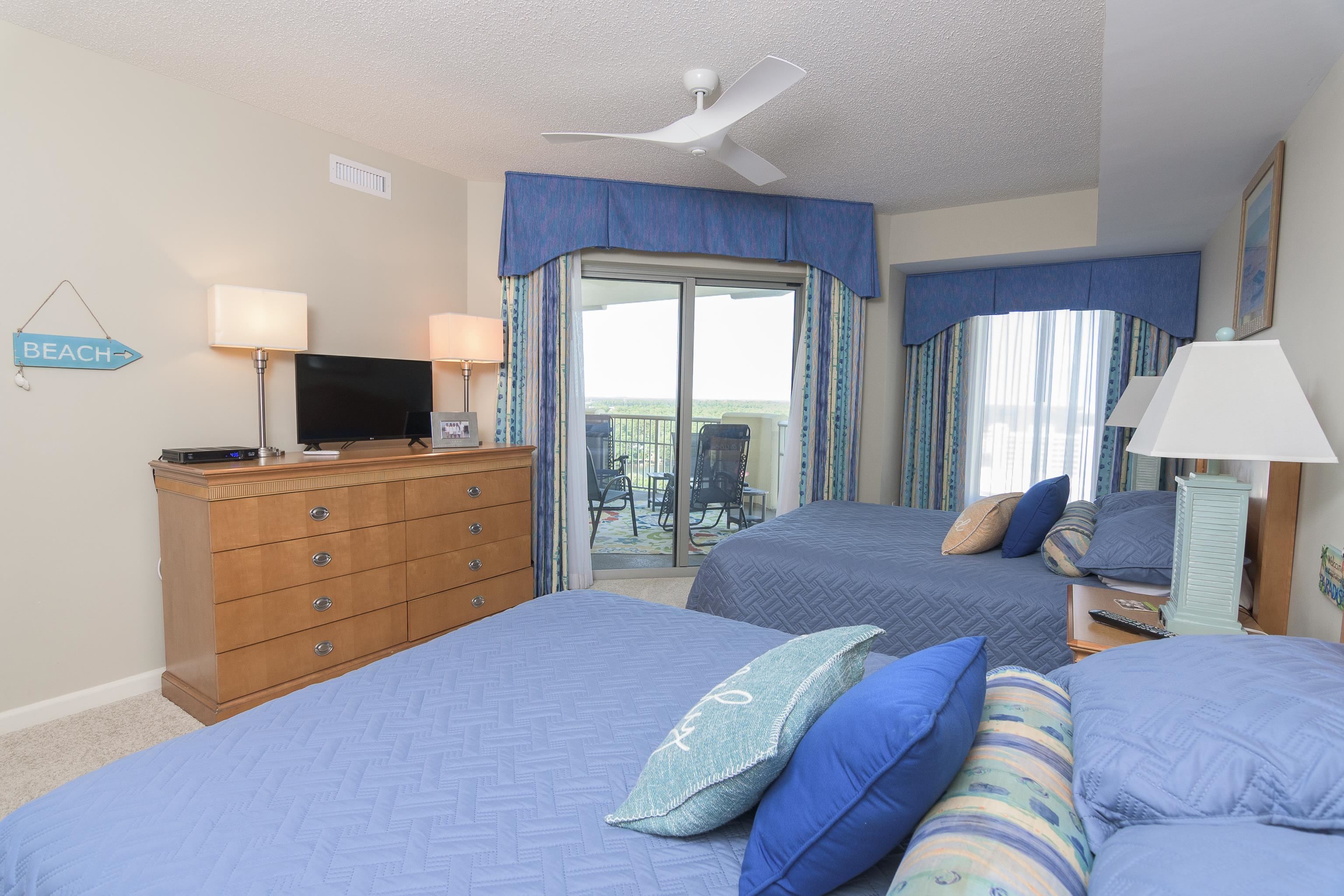 9994 Beach Club Dr. Property Photo 32