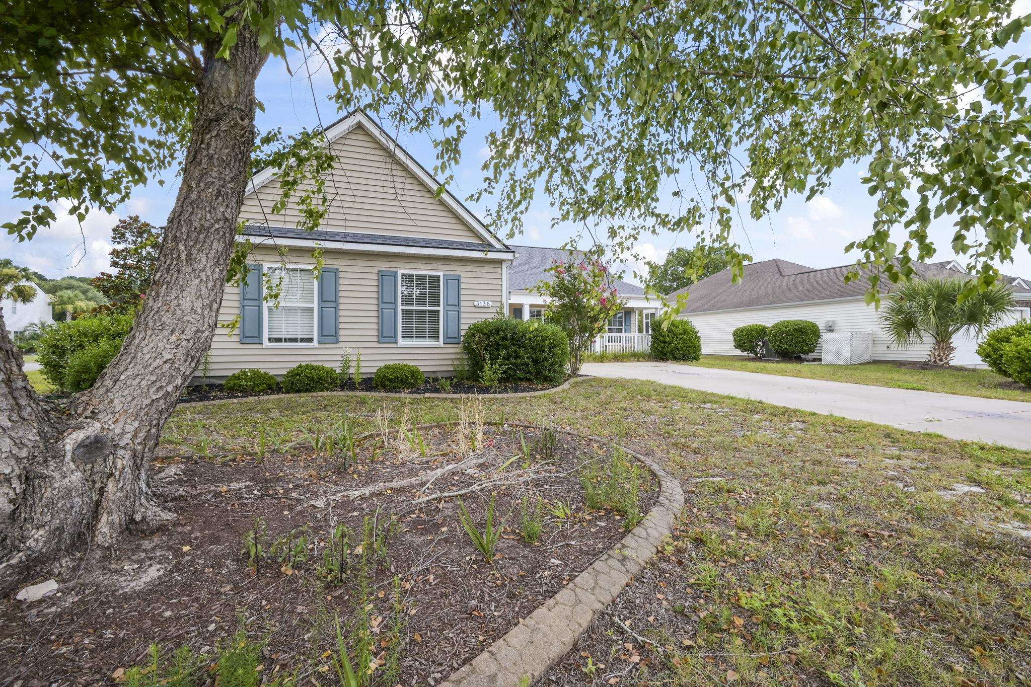 3136 Robins Nest Way Property Photo 4
