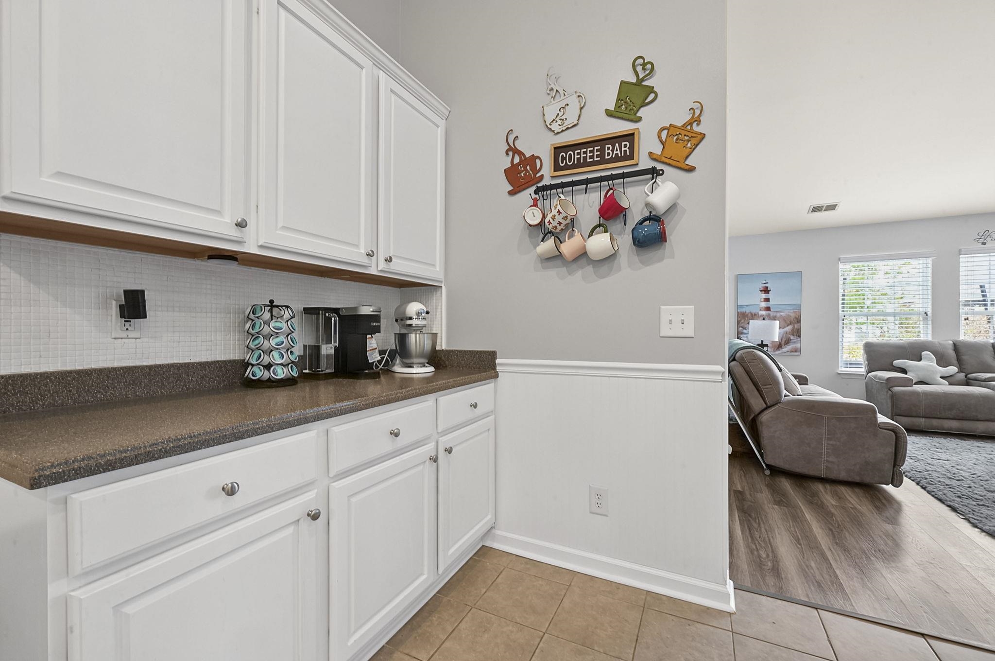 3136 Robins Nest Way Property Photo 15