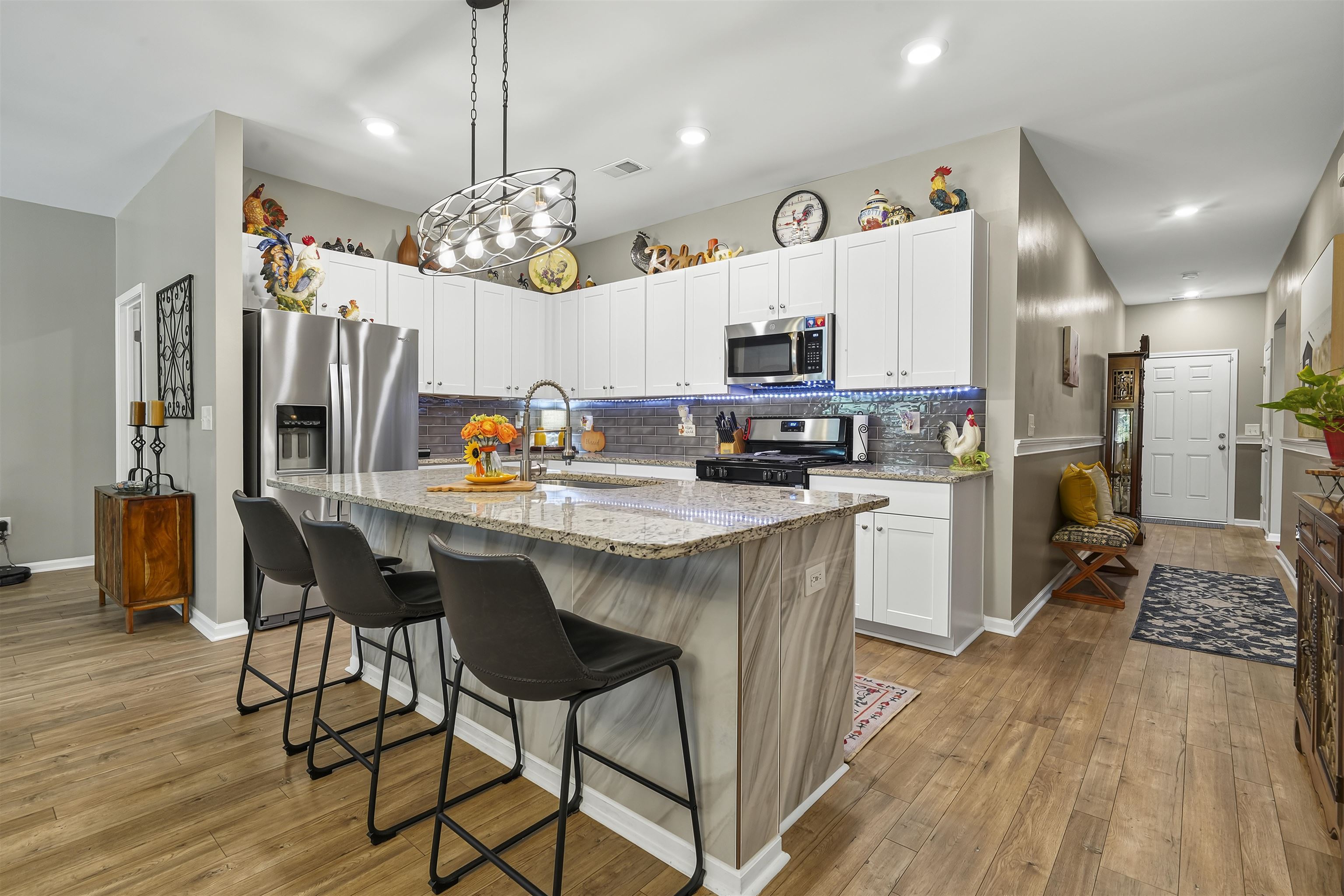 169 Cypress Tree Loop Property Photo 2