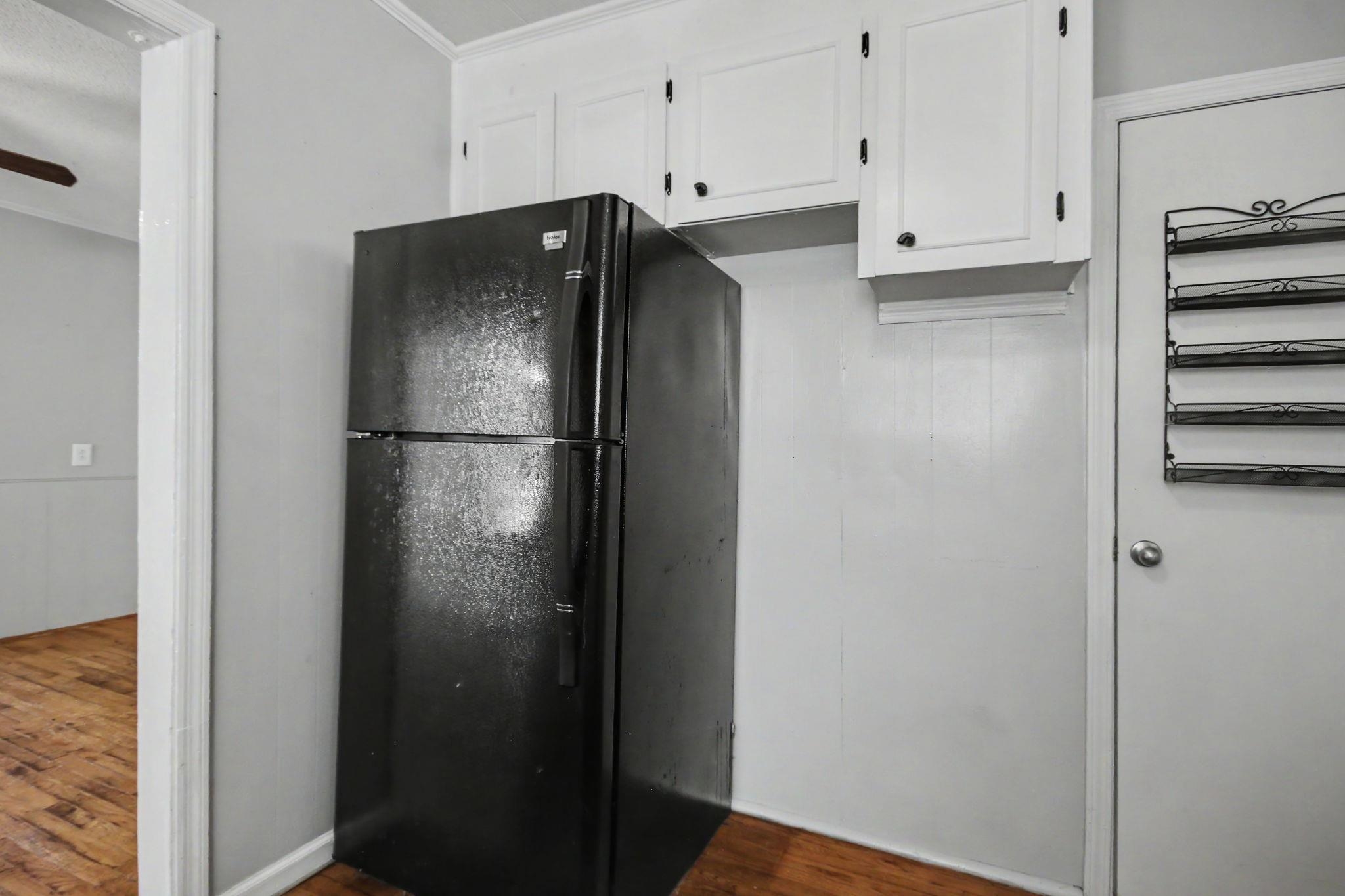 321 Park St. Property Photo 13