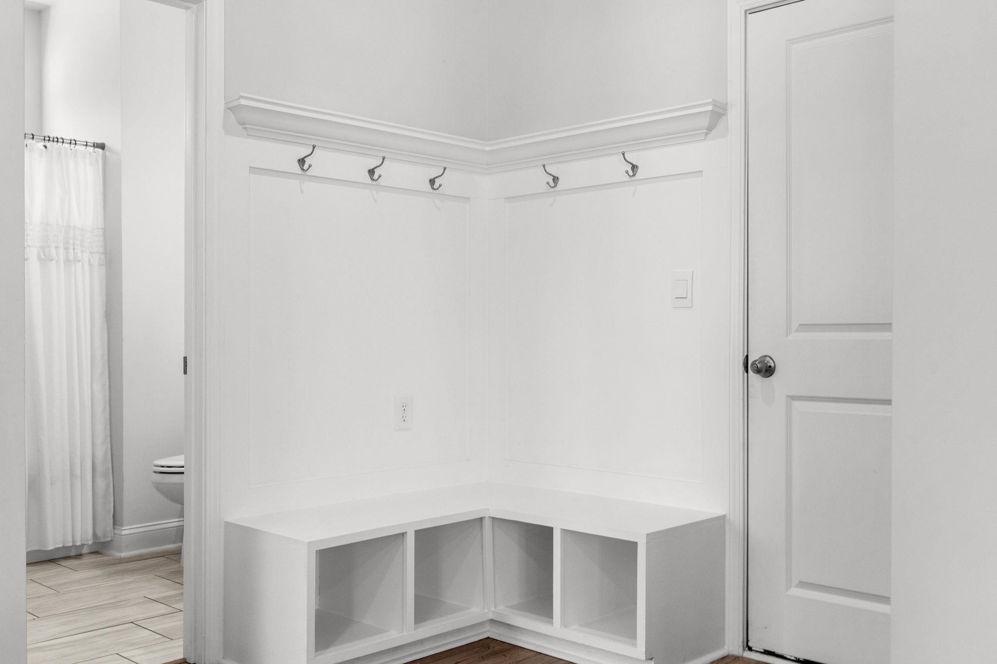4008 Dewberry Ln. Property Photo 27