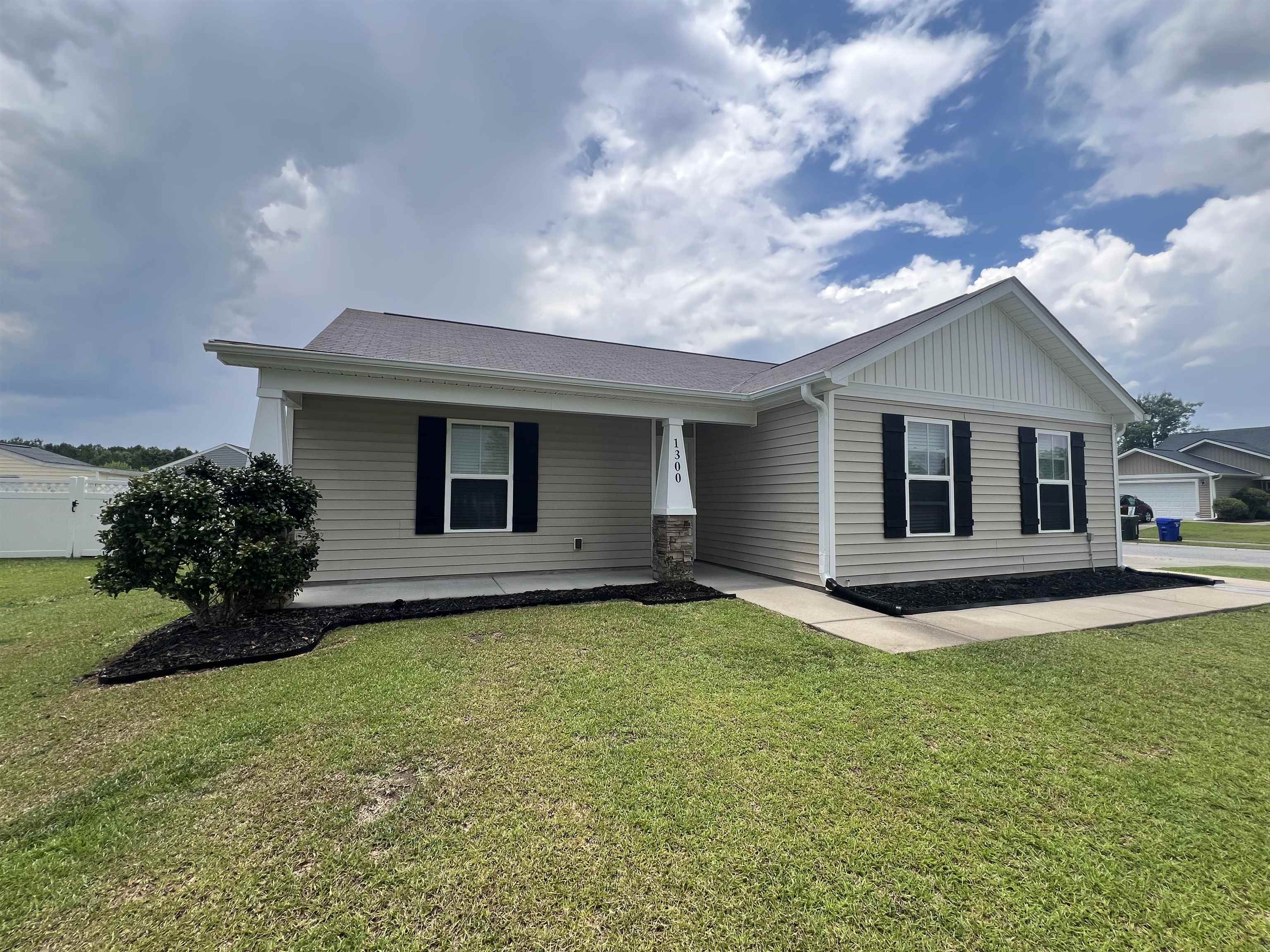 1300 Leatherman Rd. Property Photo 2