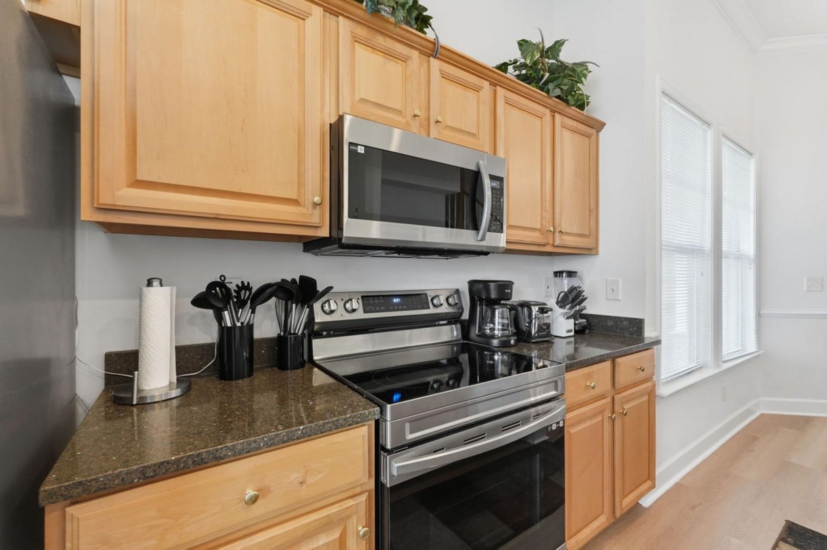 6095 Catalina Dr. Property Photo 11