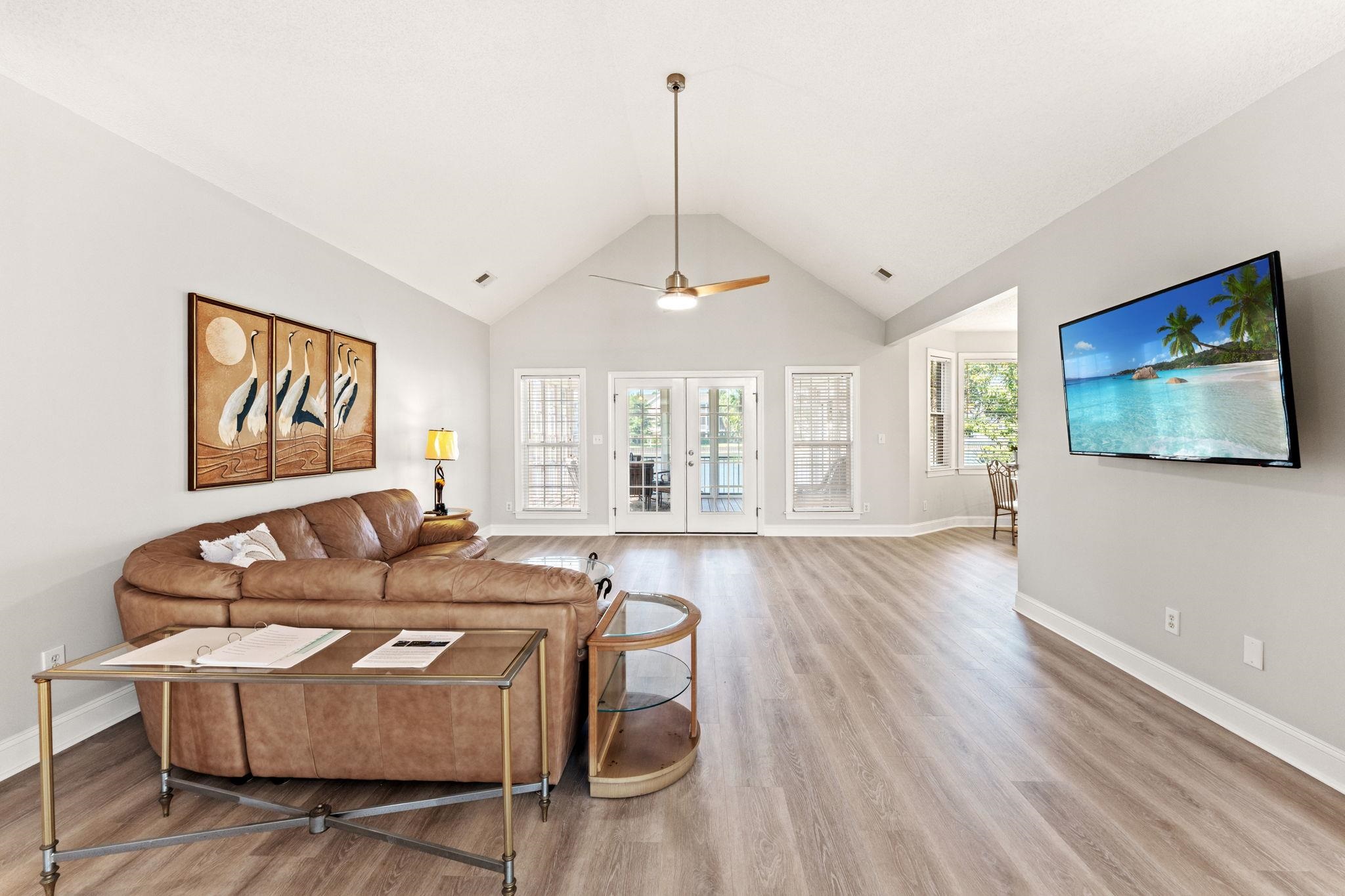 515 Sea Island Way Property Photo 6