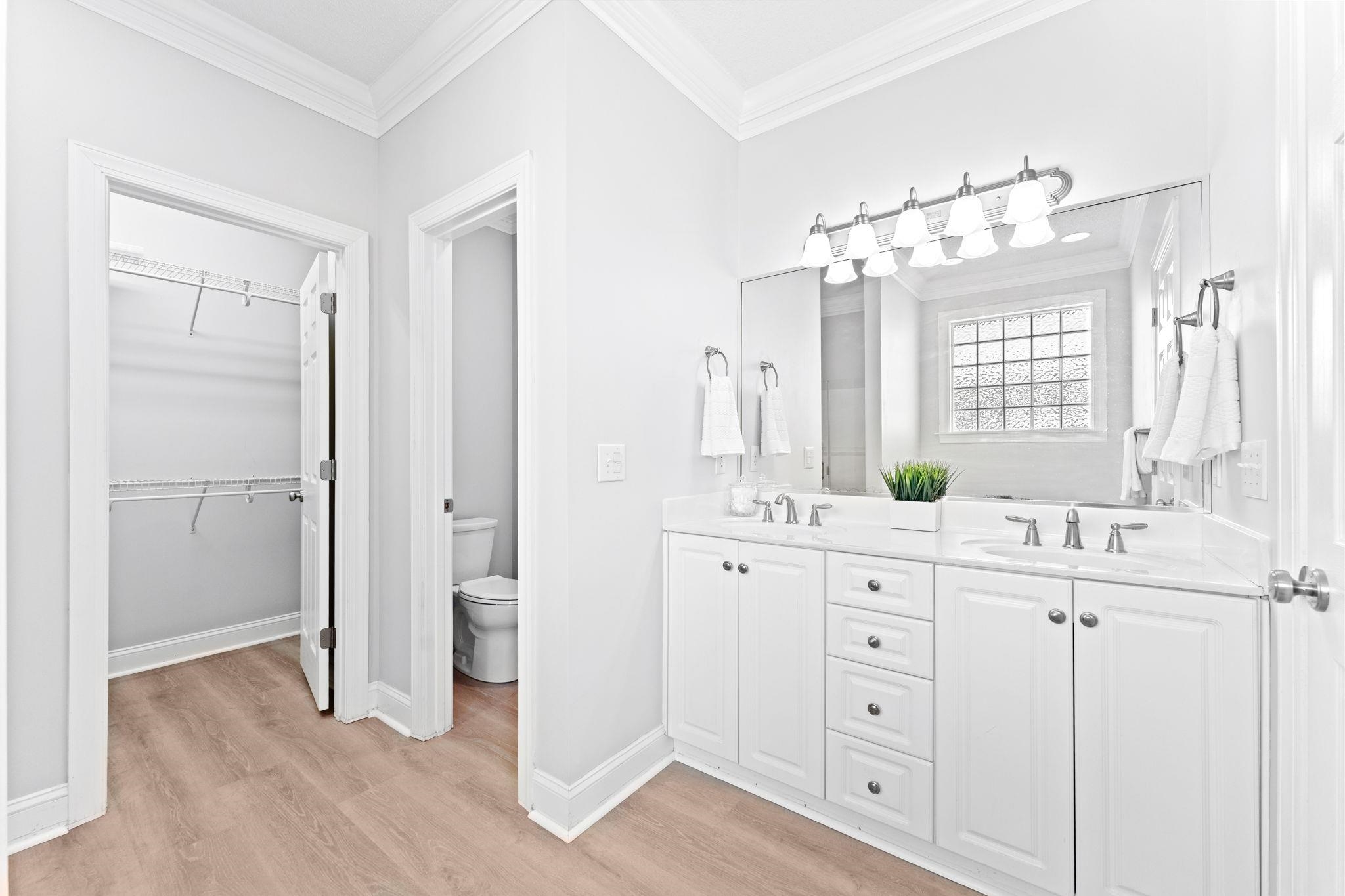 515 Sea Island Way Property Photo 17