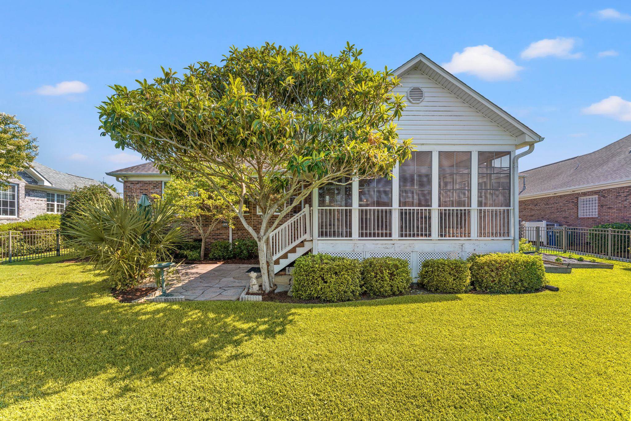515 Sea Island Way Property Photo 30