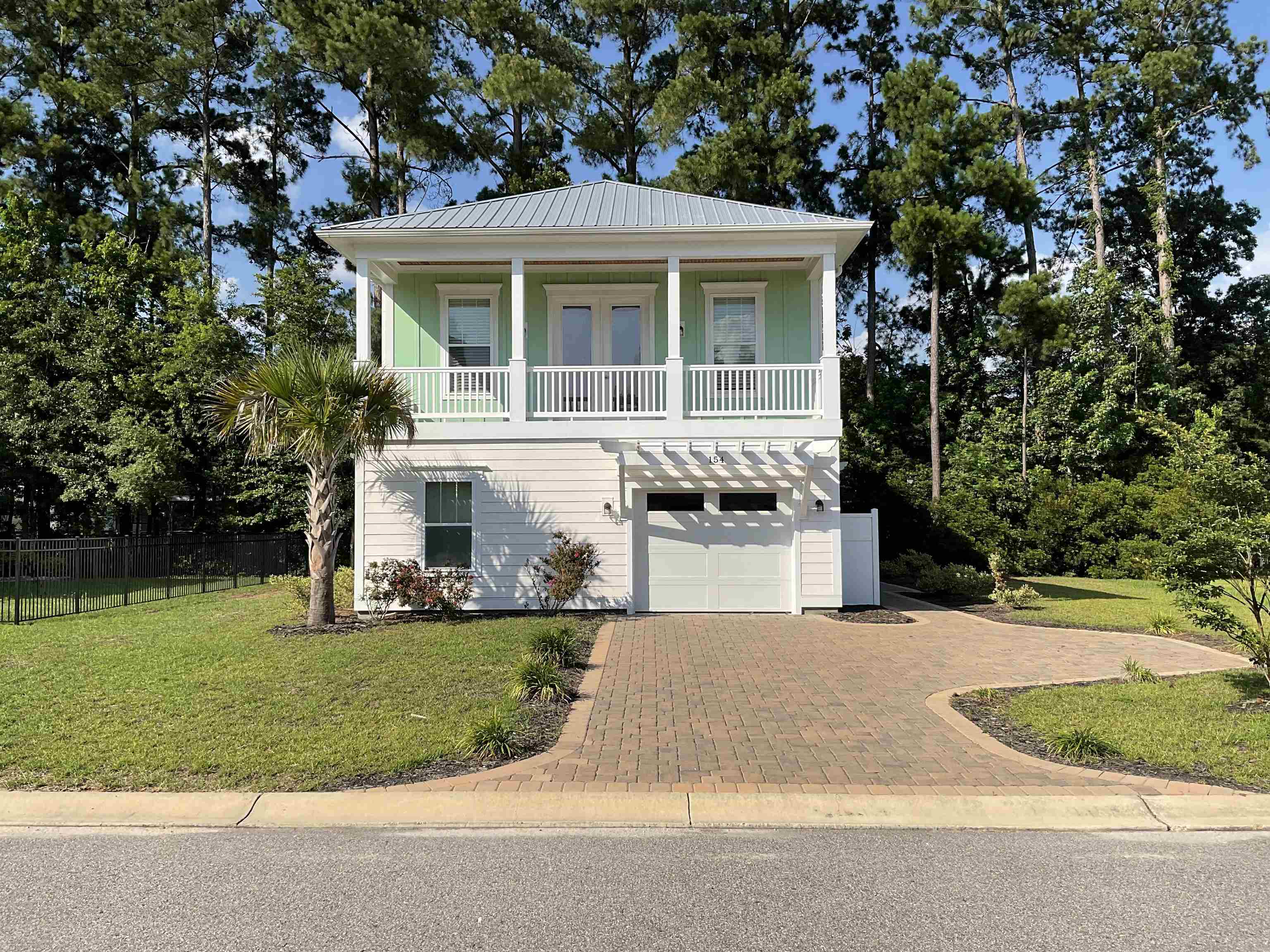 154 McIlroy Ct.