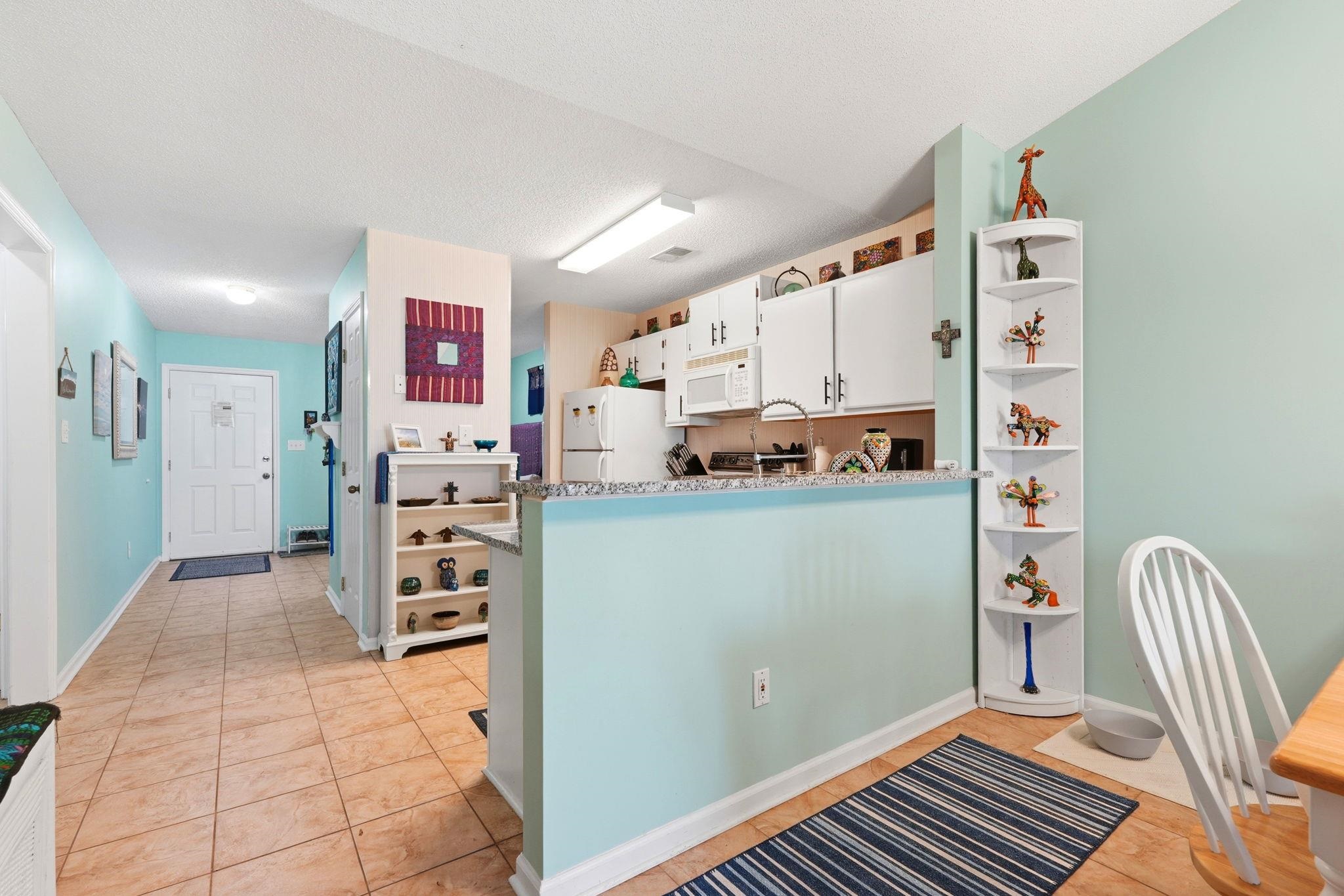 1095 W Plantation Dr. Property Photo 7