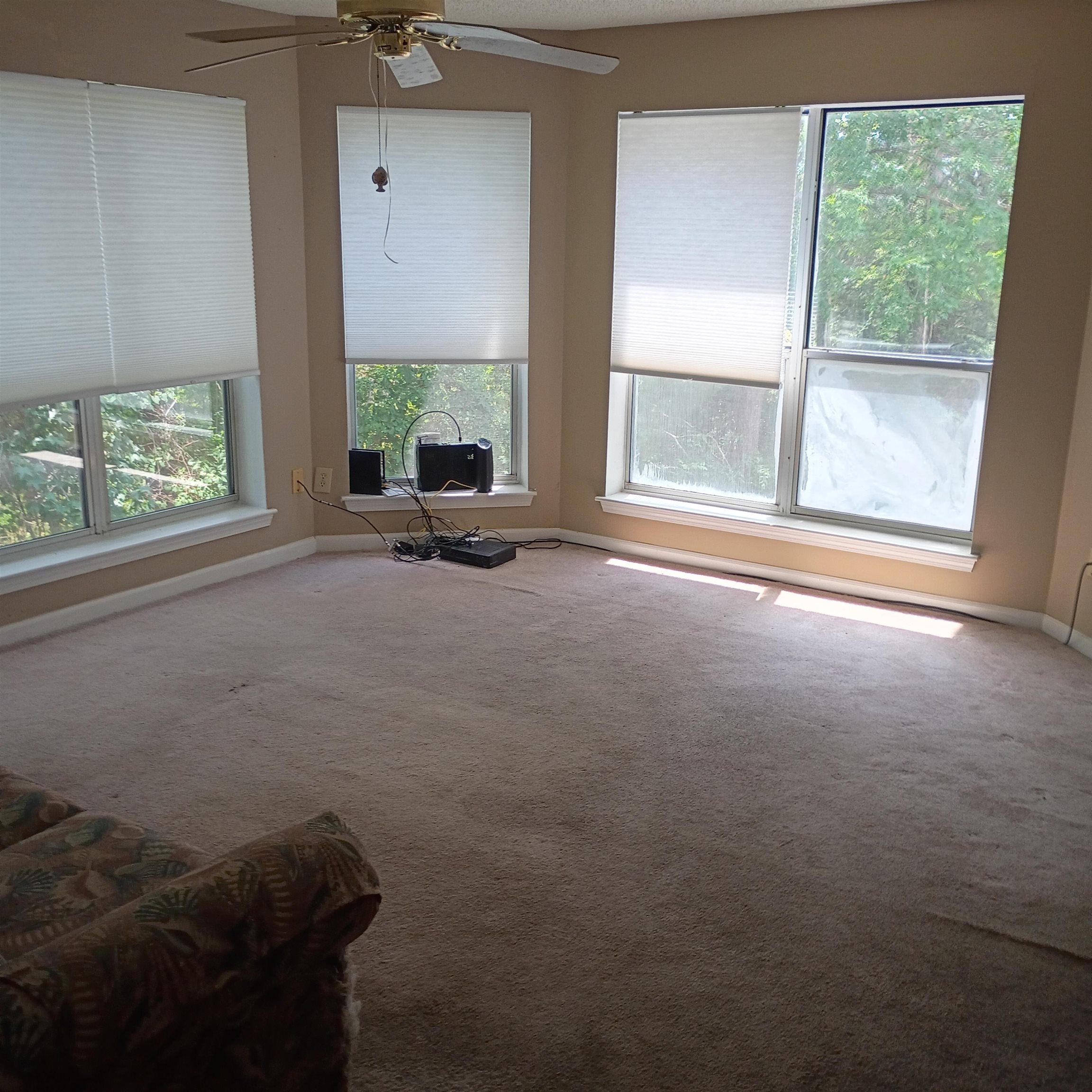 4601 Greenbriar Dr. Property Photo 6