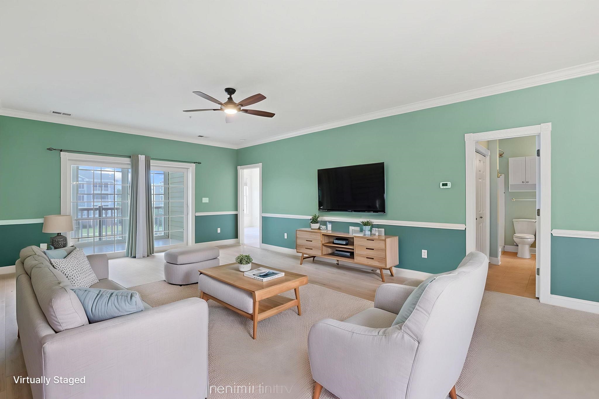 4875 Luster Leaf Circle Property Photo 2