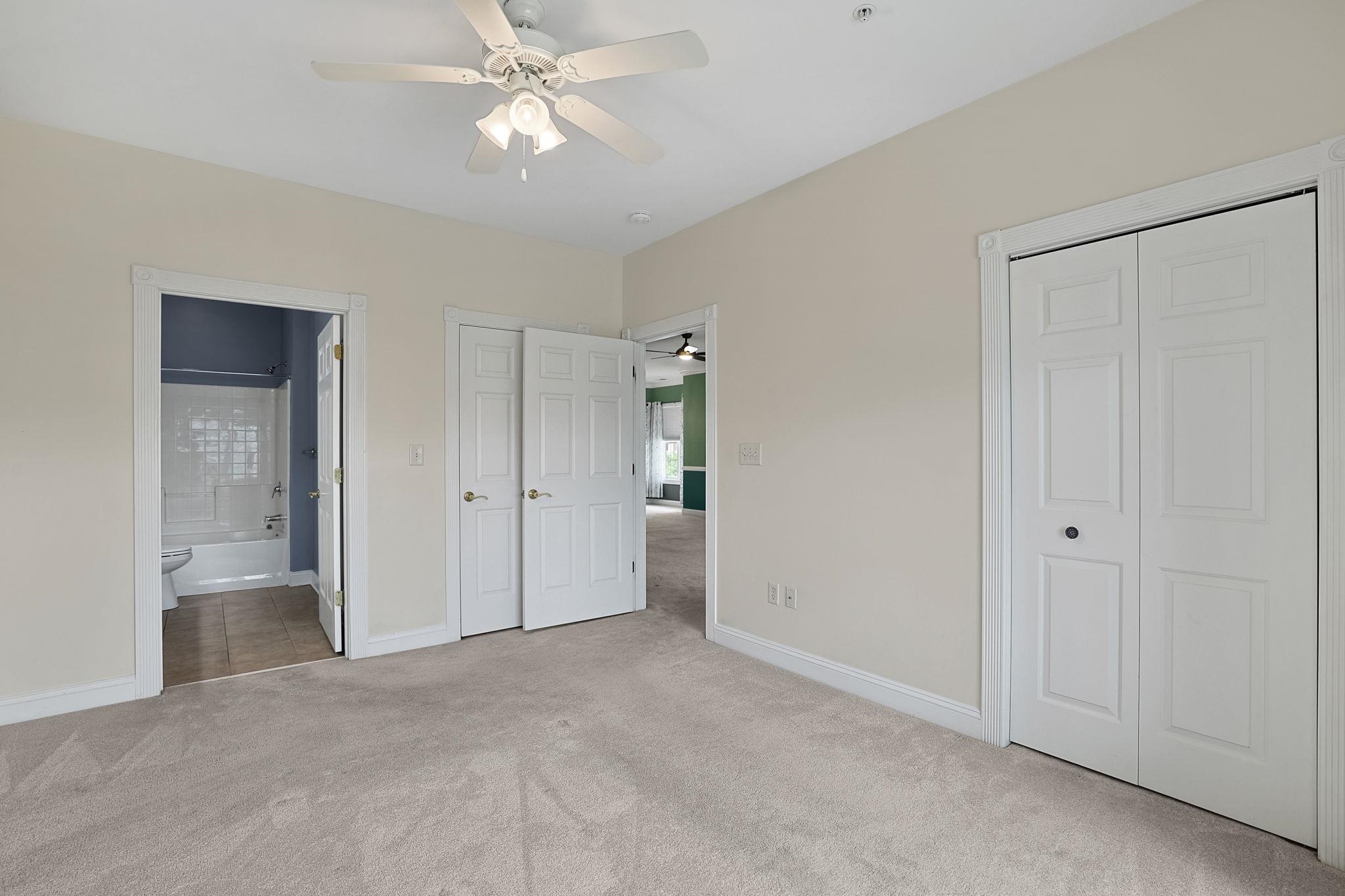4875 Luster Leaf Circle Property Photo 16