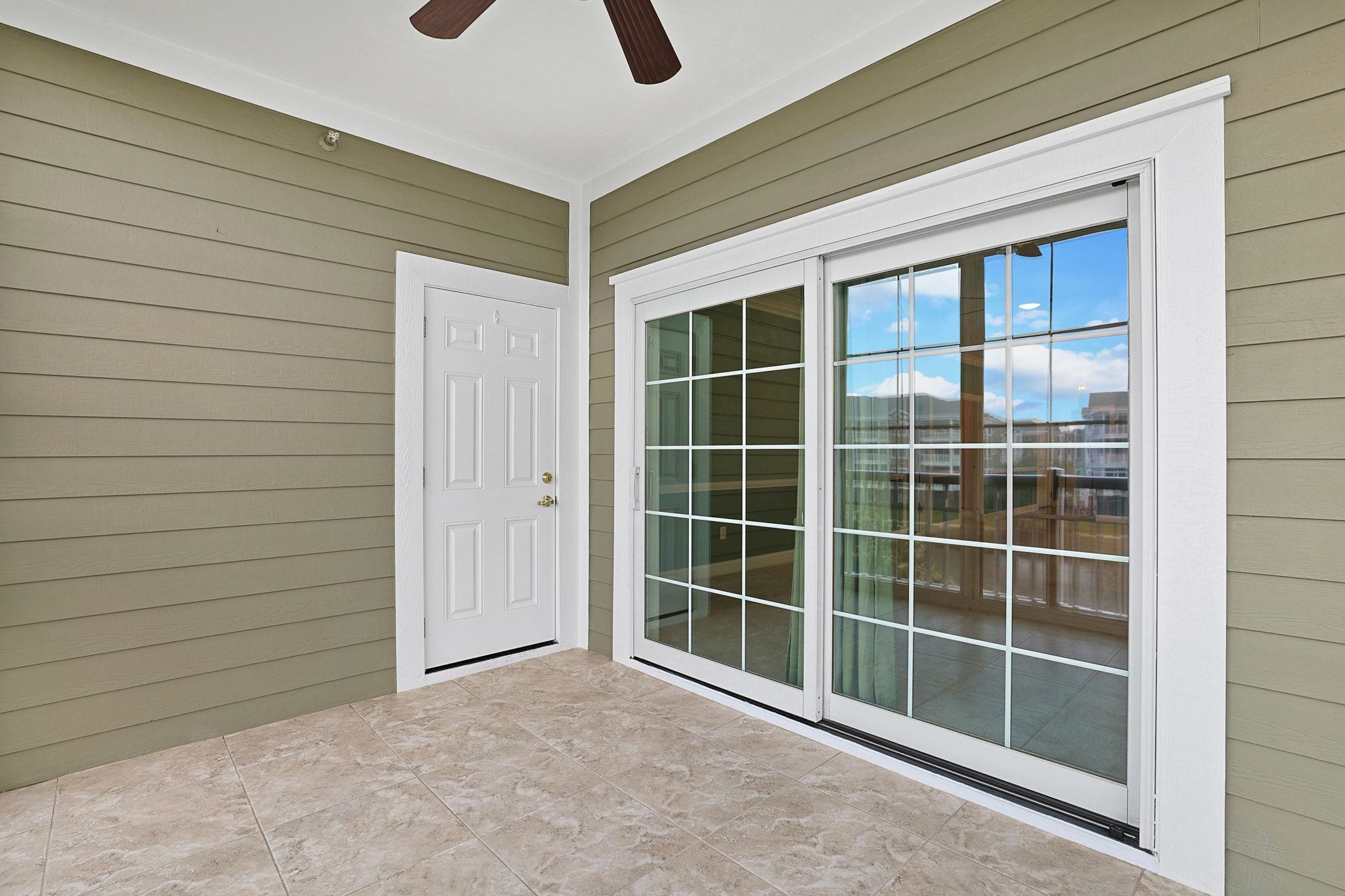 4875 Luster Leaf Circle Property Photo 28