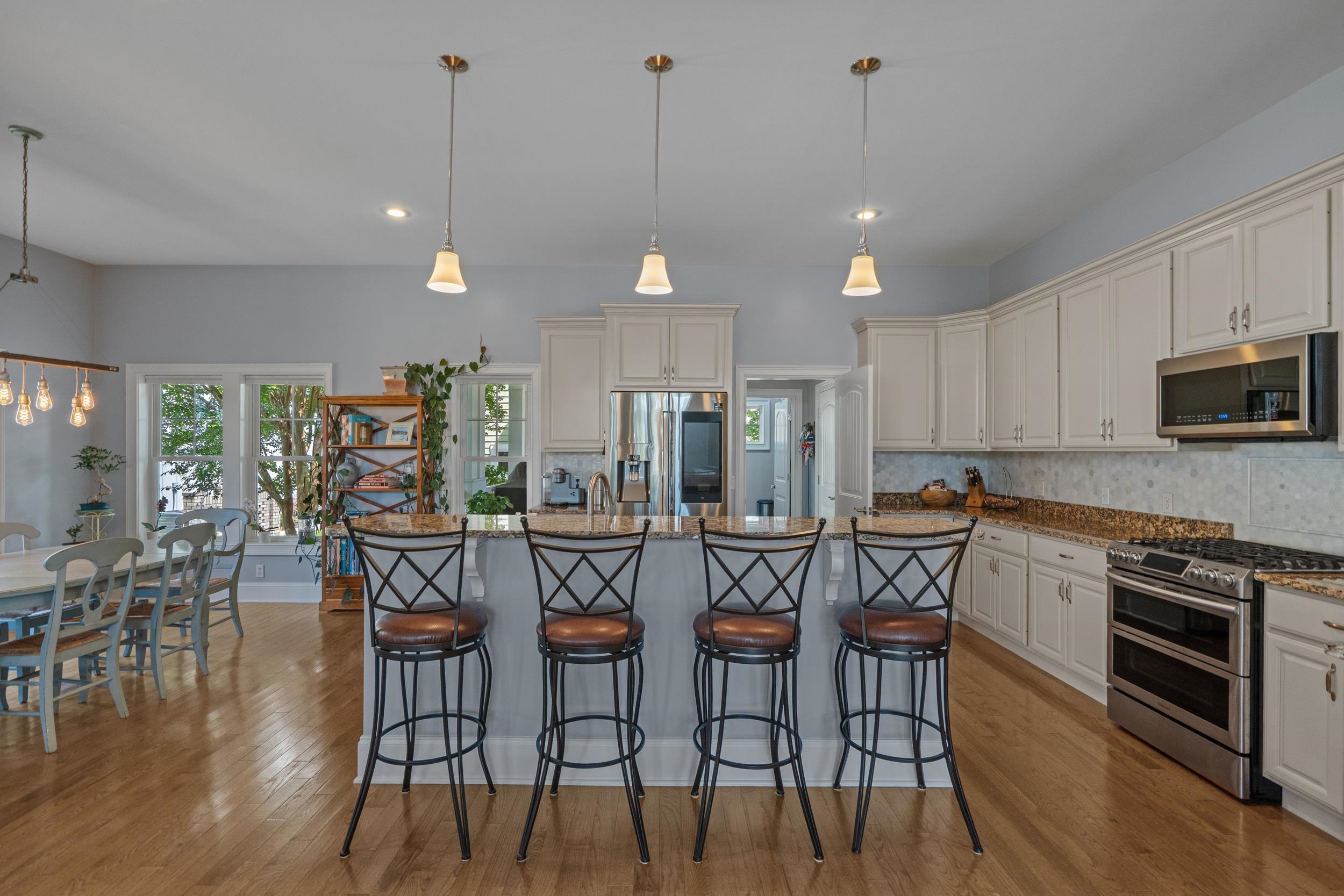 438 Seabury Ln. Property Photo 13