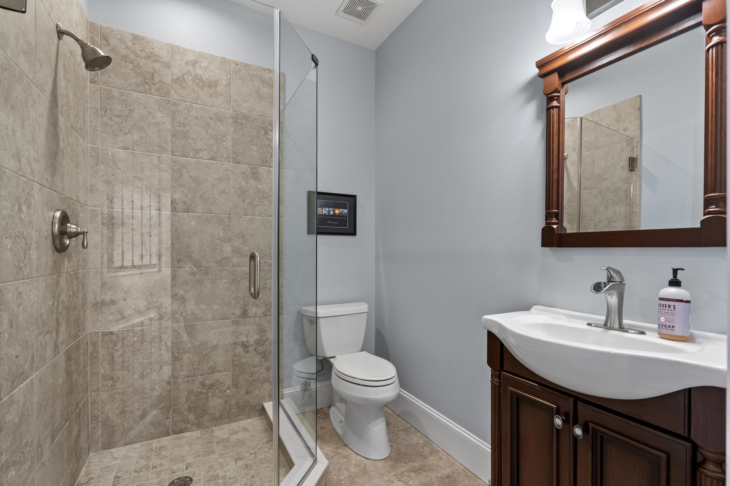 438 Seabury Ln. Property Photo 29