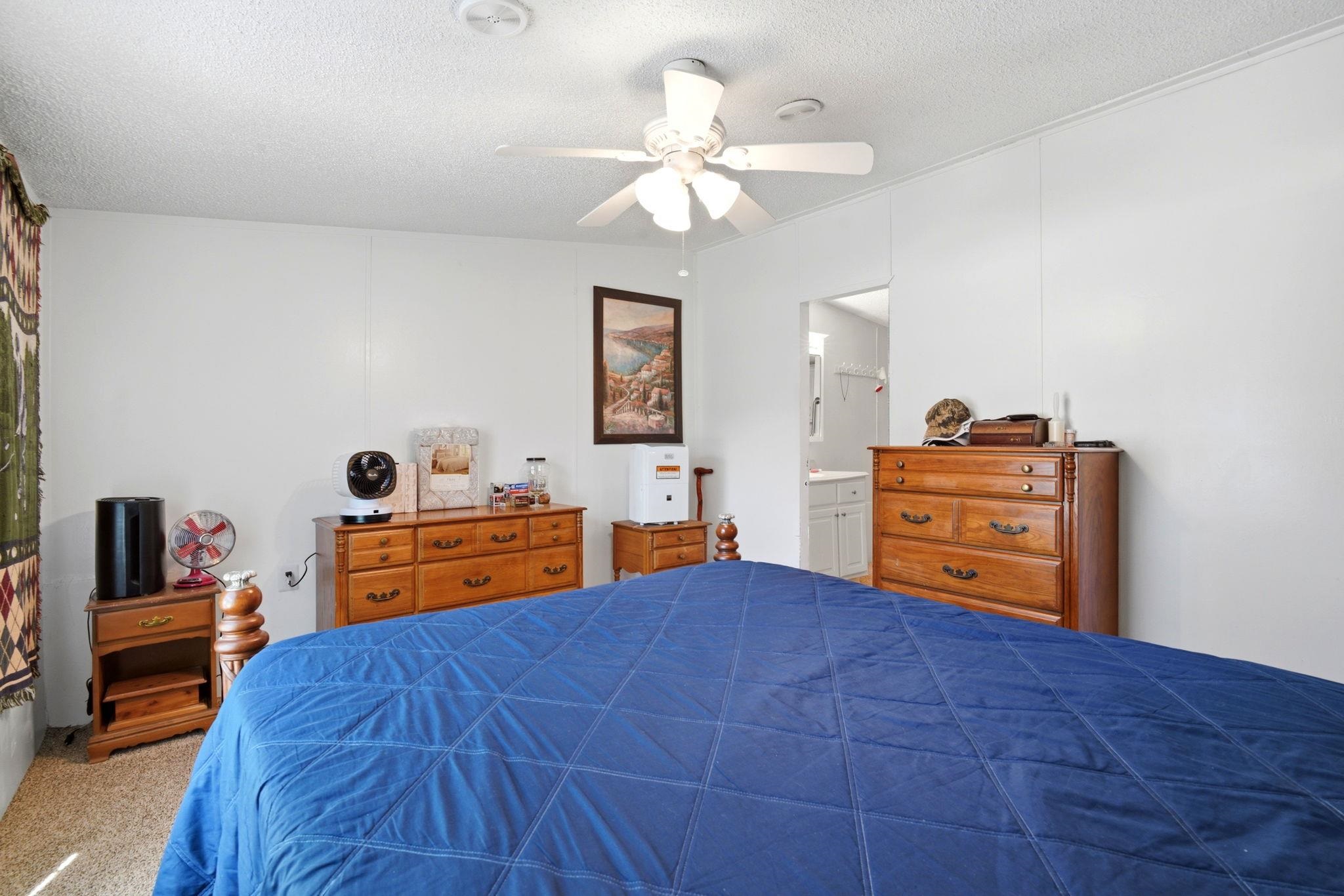 745 River Cliff Dr. Property Photo 8