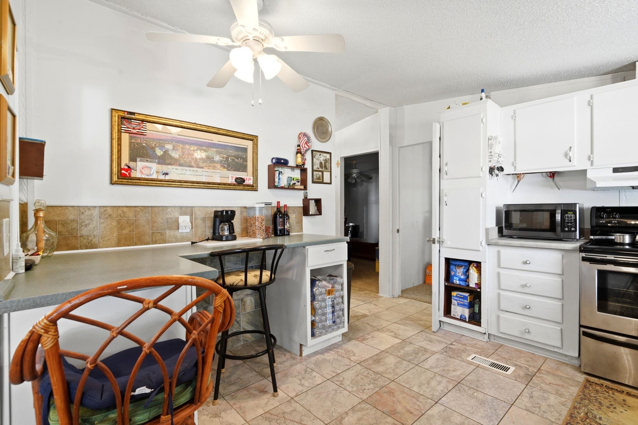 745 River Cliff Dr. Property Photo 15