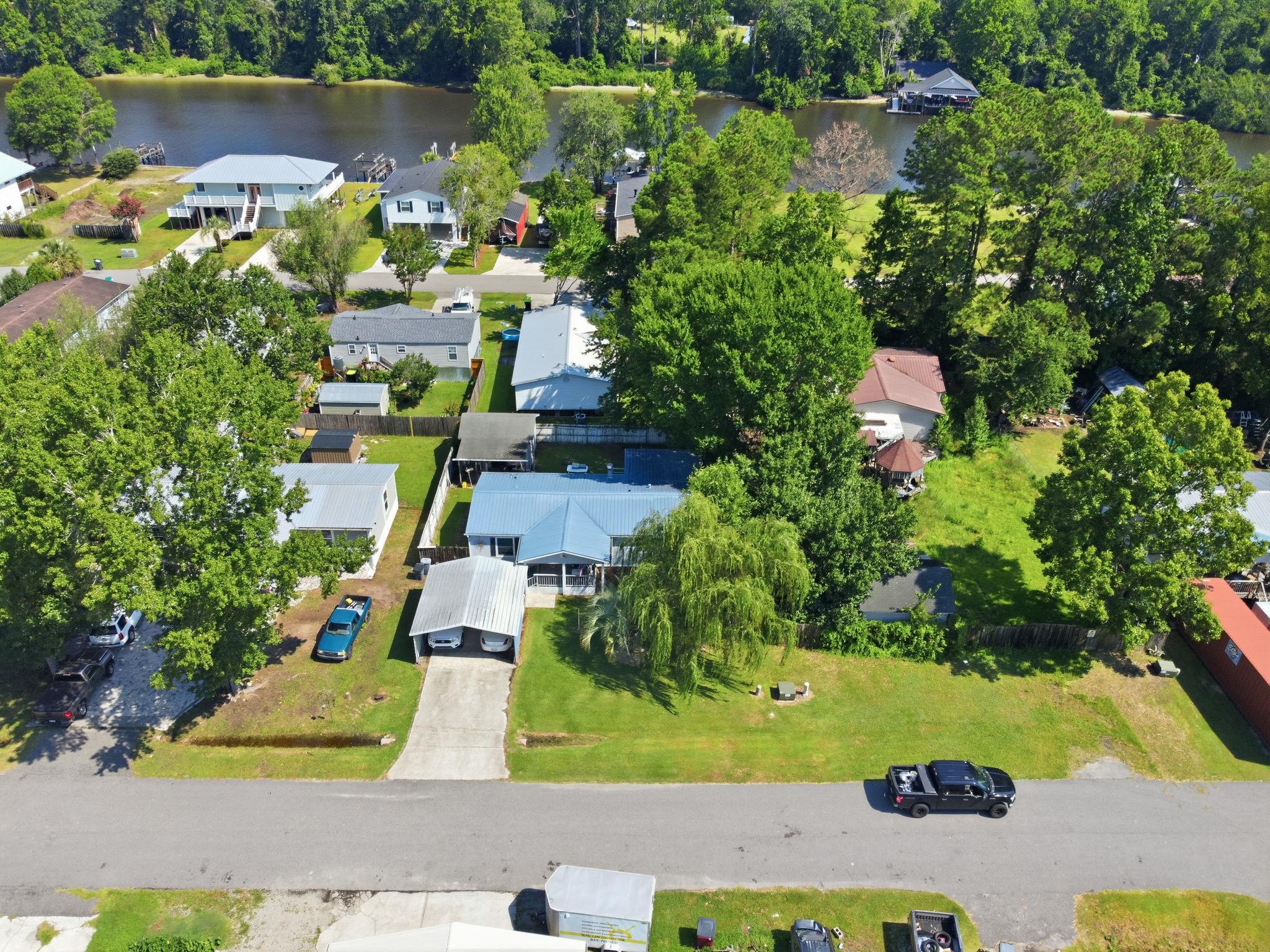 745 River Cliff Dr. Property Photo 31