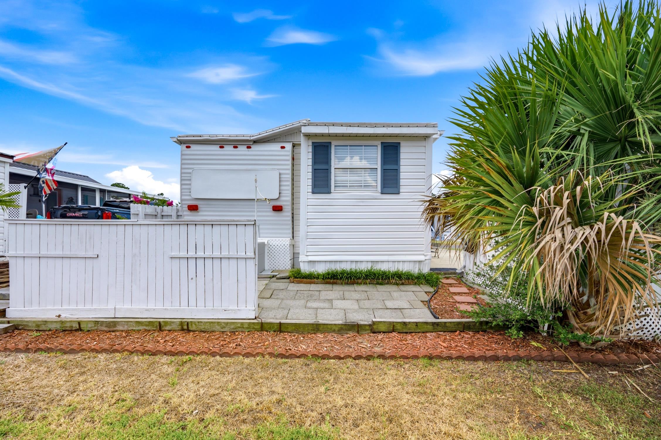 206 High Tide Dr. Property Photo 16